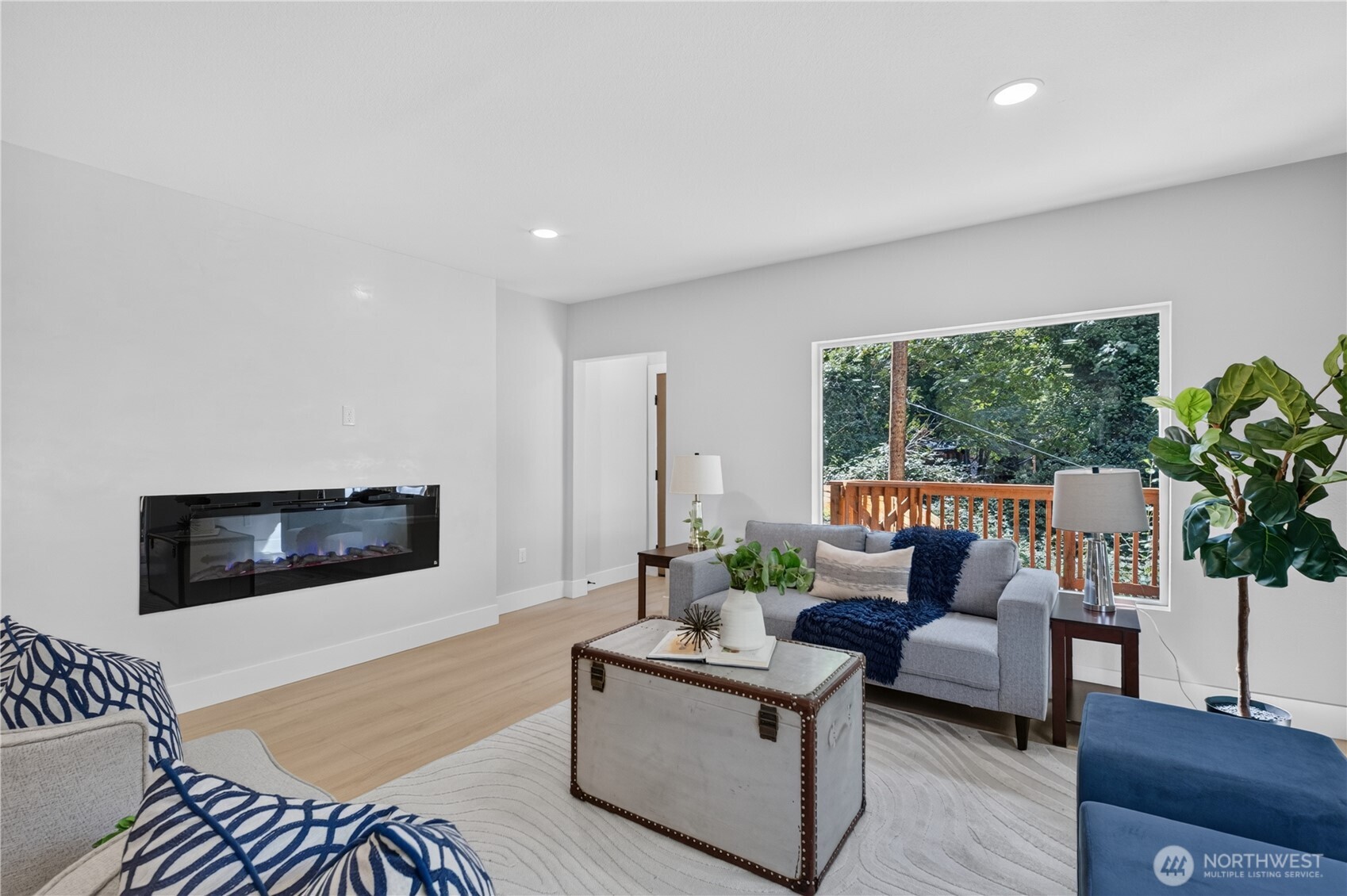 2212 Belvidere Avenue Property Photo 3