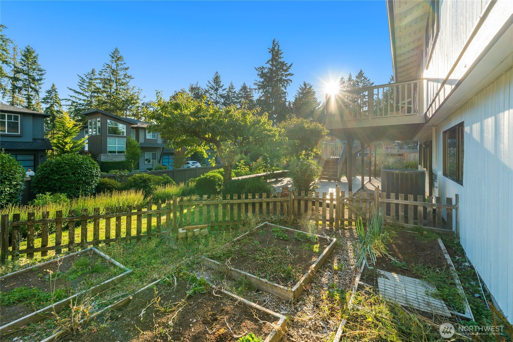 18001 Ne 10th Street Property Photo 33