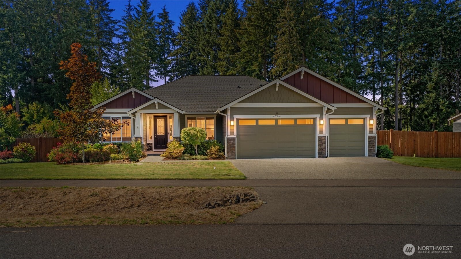 4704 Plover Street Property Photo 1