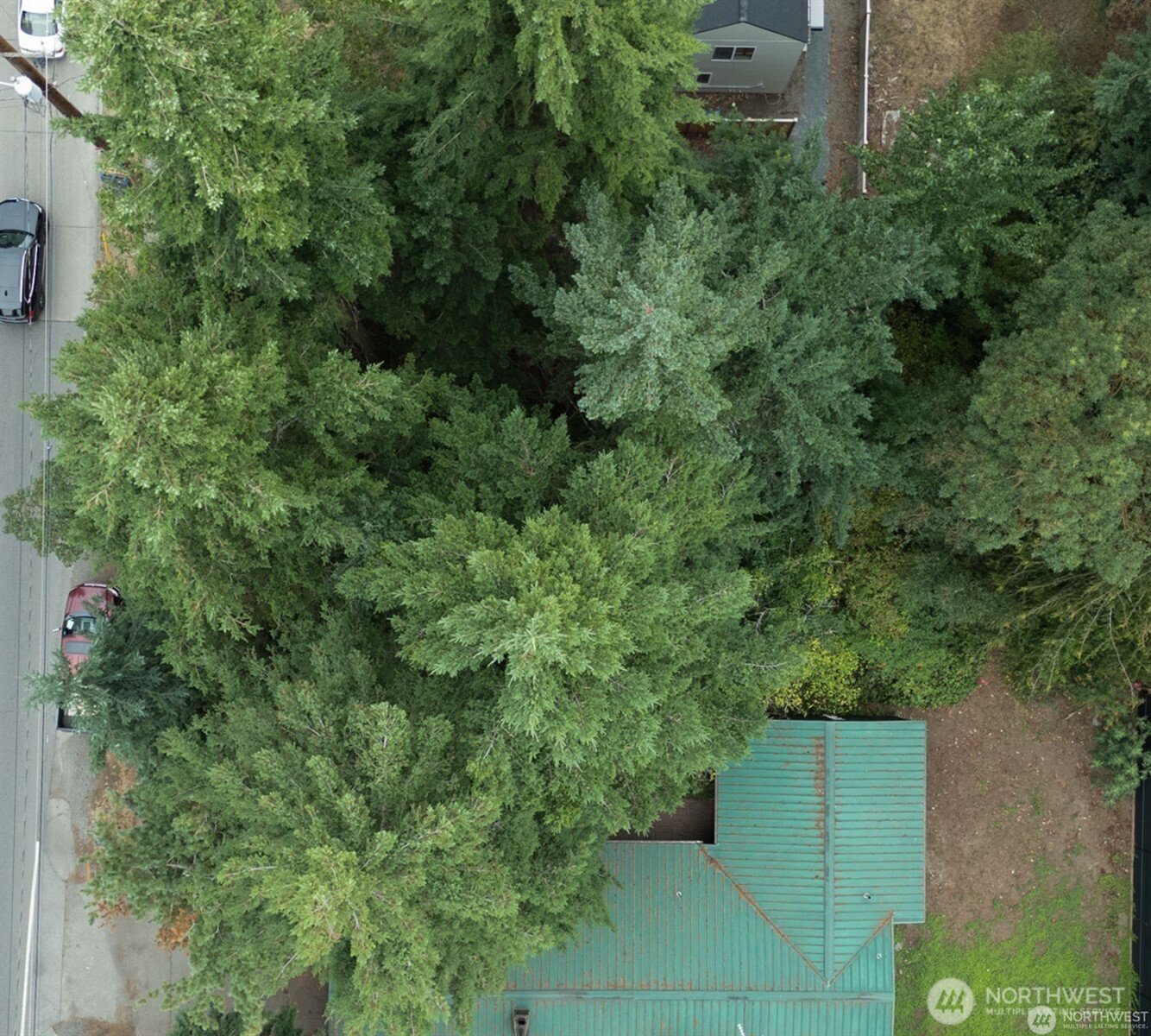 13000 1st Avenue Property Photo 18
