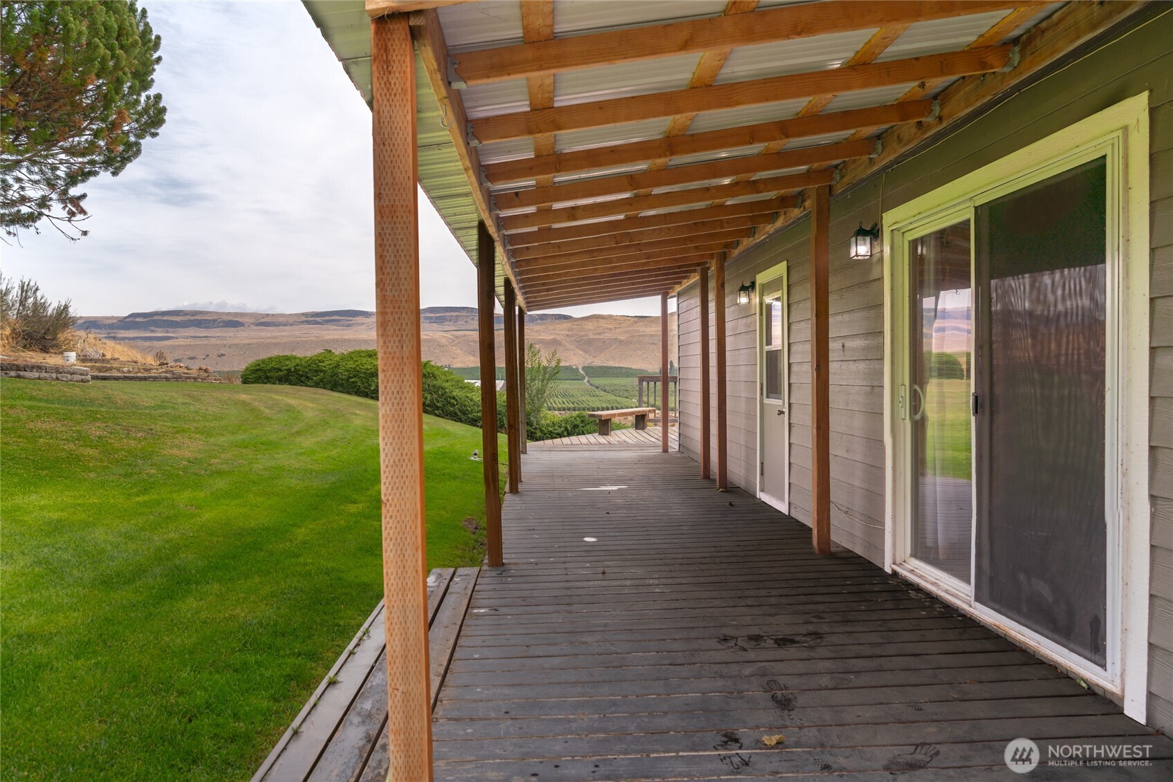 384 Sr 173 Property Photo 17