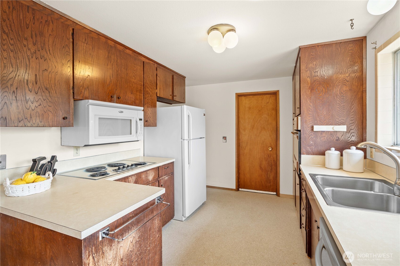 1702 4th Street Property Photo 11