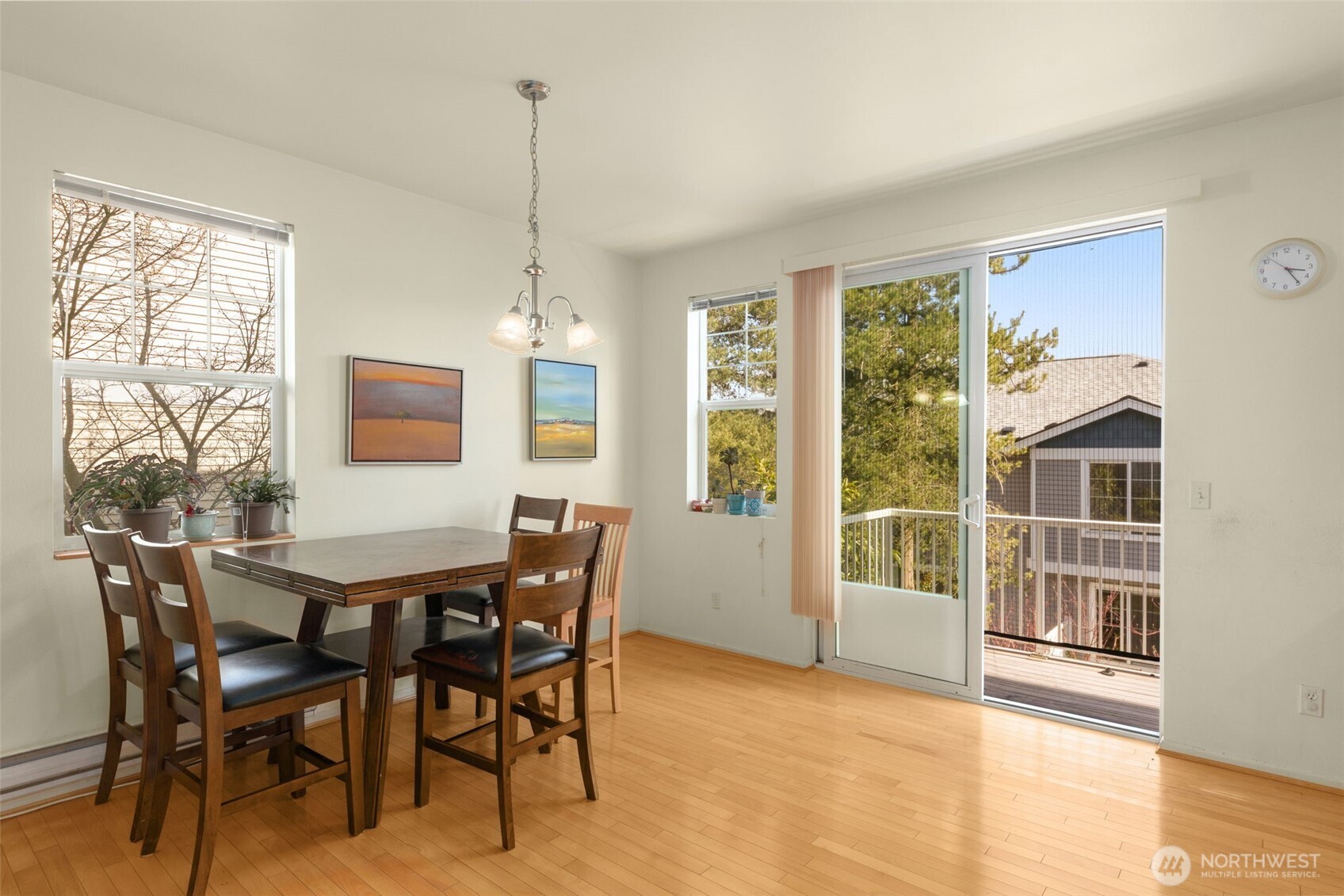 6895 Holly Park Drive Property Photo 11