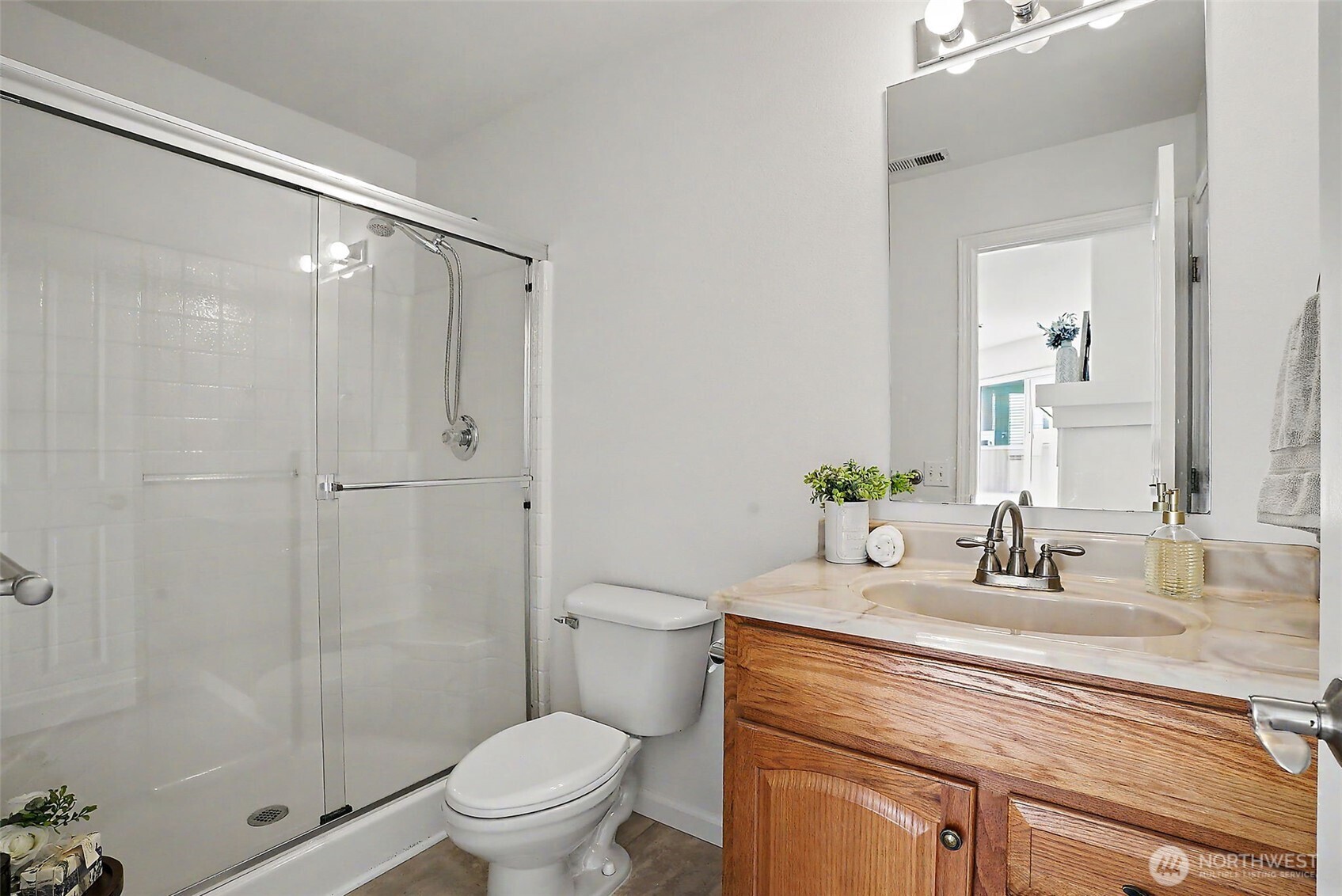 9518 186th Street Ct Property Photo 32