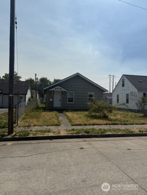 150 15th Avenue Property Photo 1