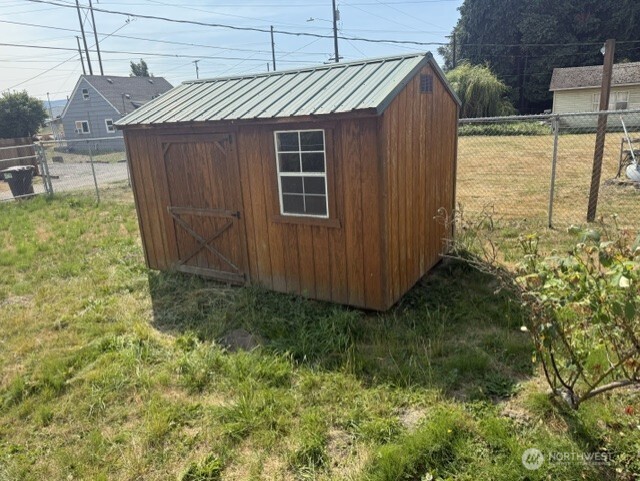 150 15th Avenue Property Photo 5
