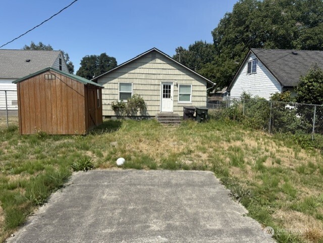 150 15th Avenue Property Photo 9