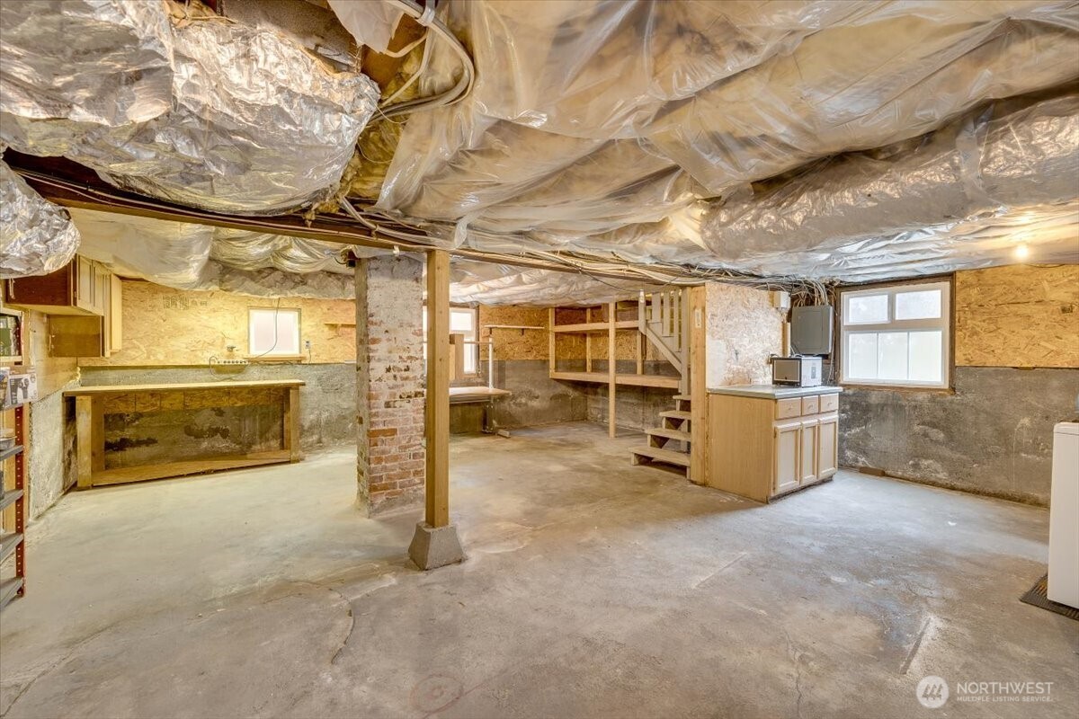 2020 Lombard Avenue Property Photo 20