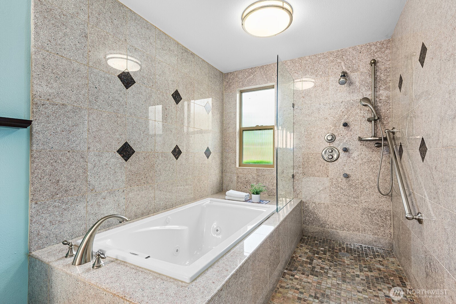 16 Cascade Key Property Photo 21