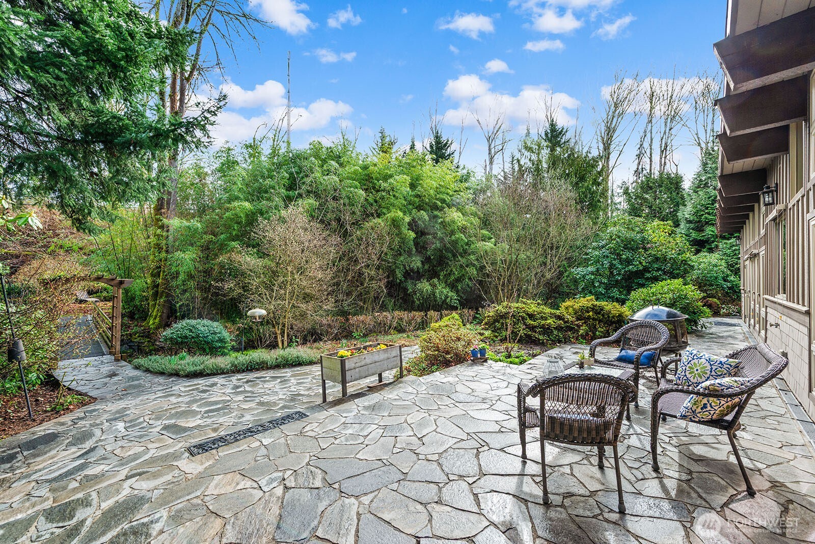 16 Cascade Key Property Photo 29