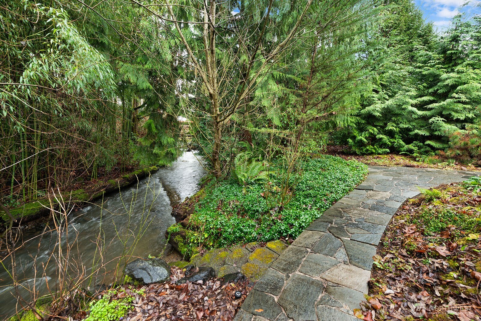 16 Cascade Key Property Photo 35