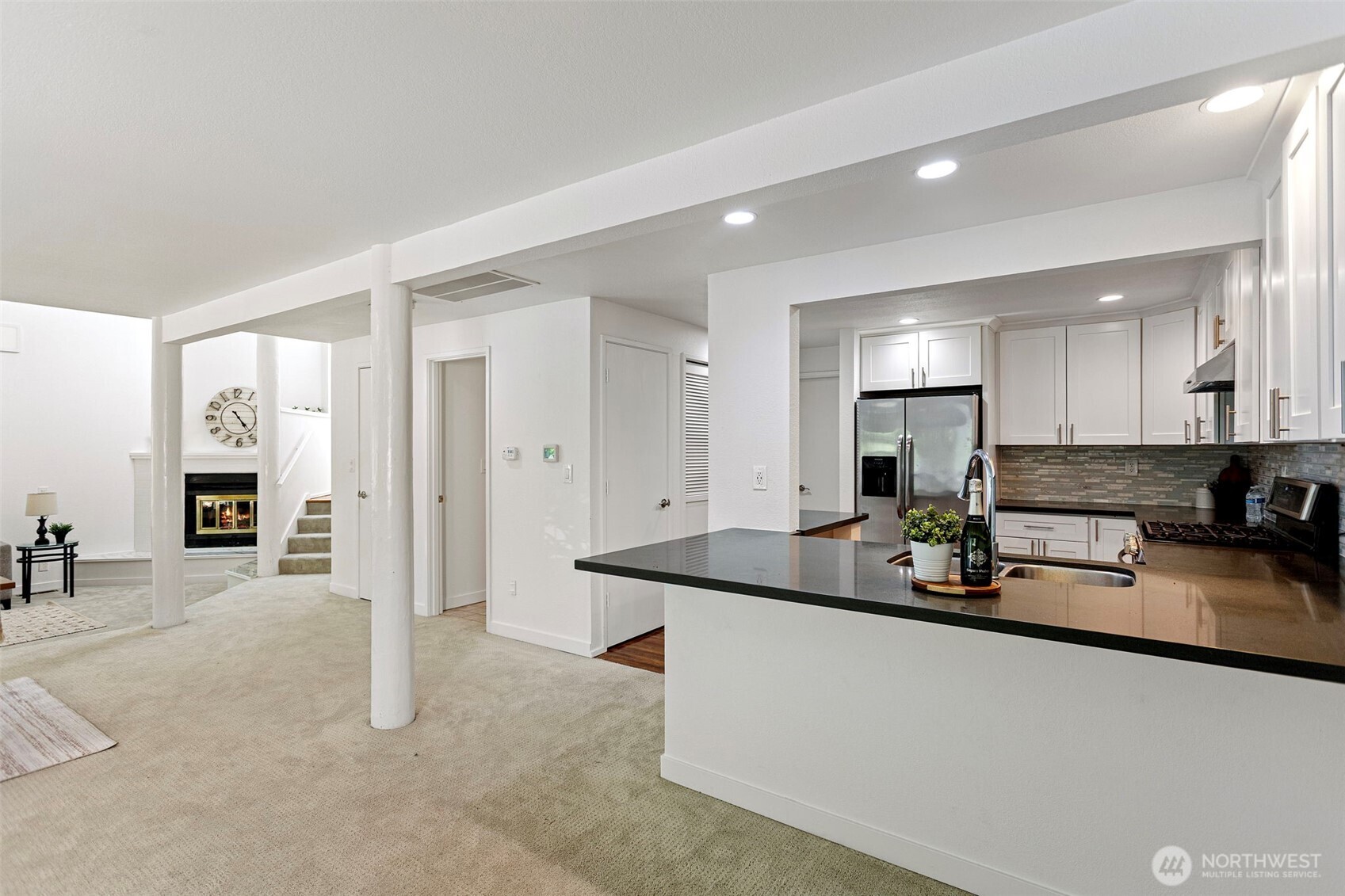 10 143rd Avenue Property Photo 14