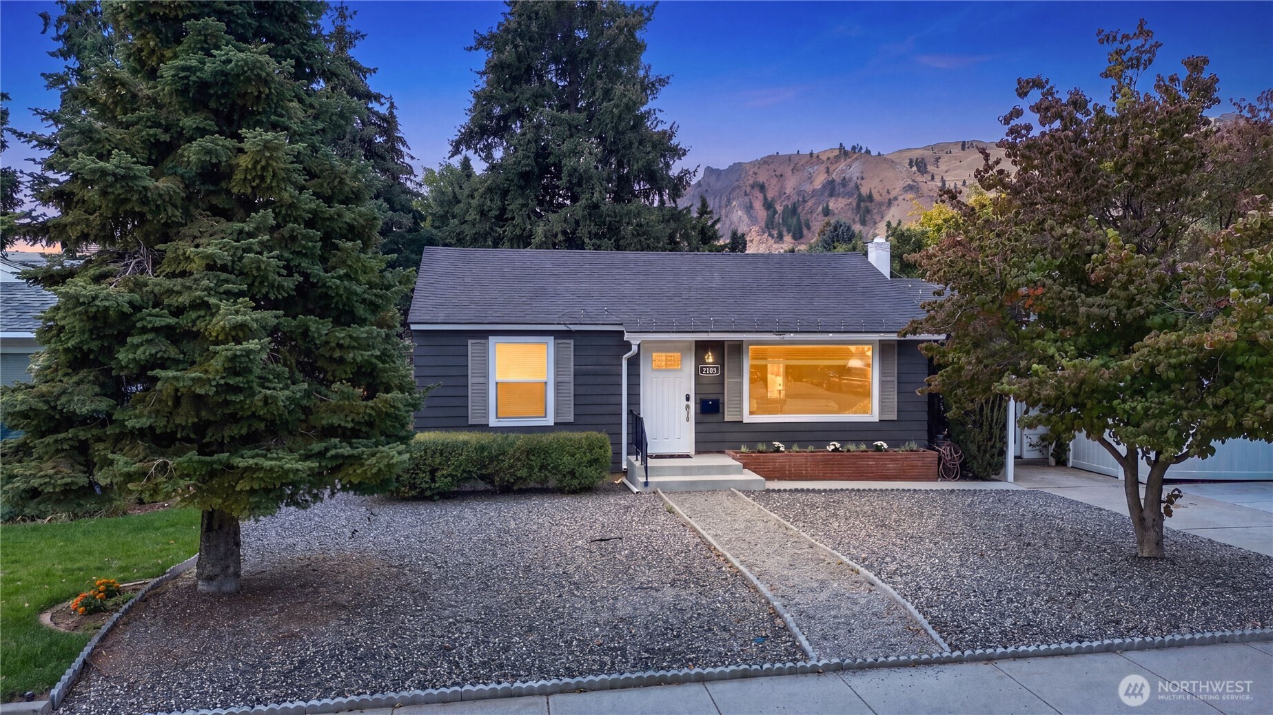1235 Columbine Street Property Photo 1