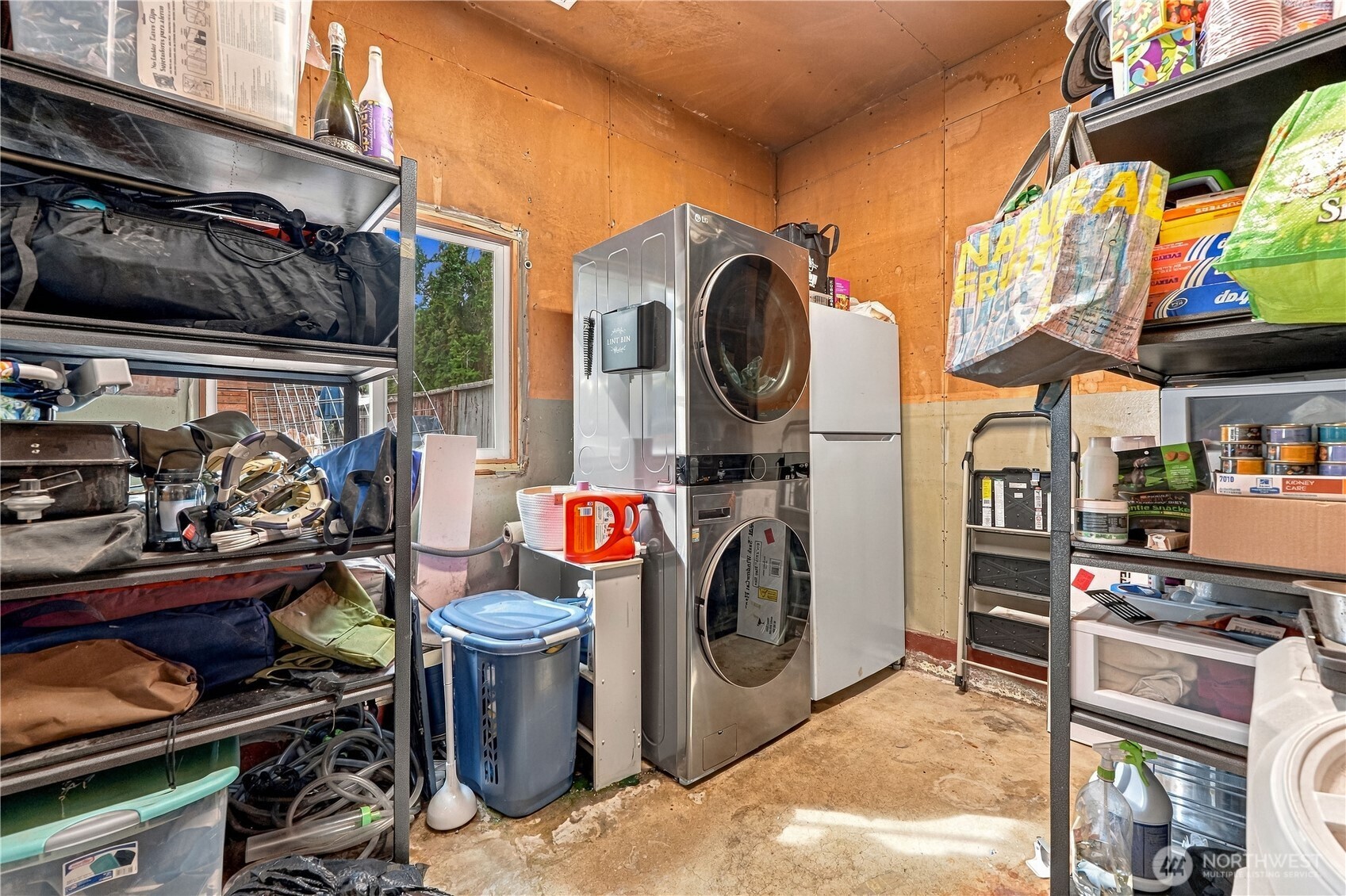 1235 Columbine Street Property Photo 23