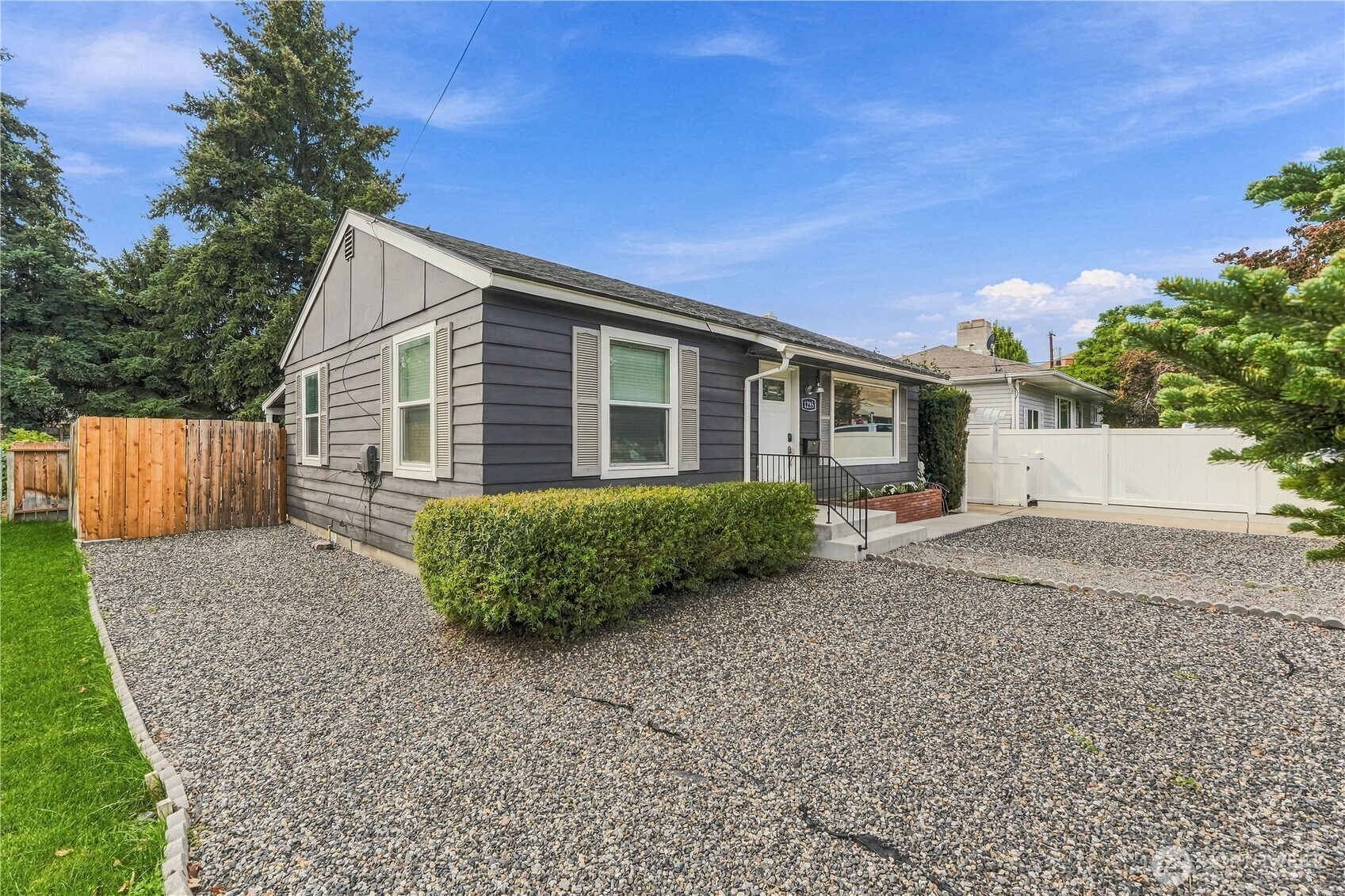 1235 Columbine Street Property Photo 36
