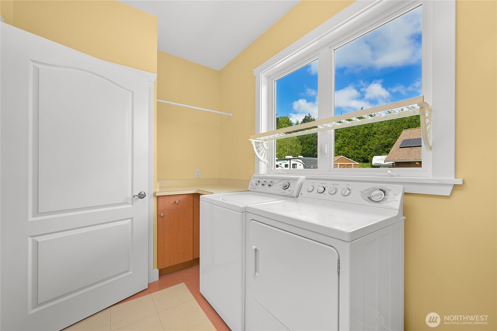 1603 Kelly Road Property Photo 32