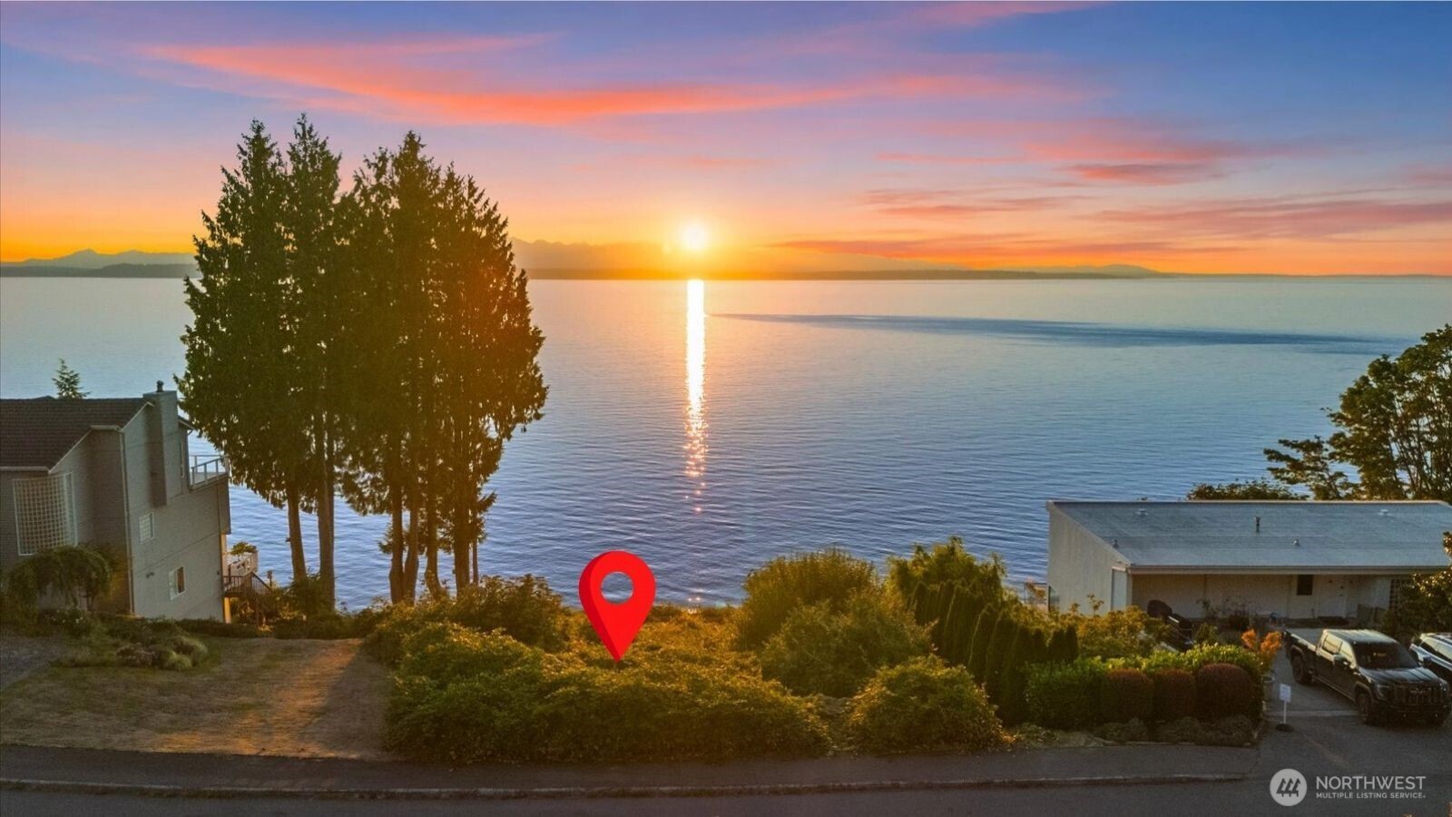 15700 75th Place Property Photo 1