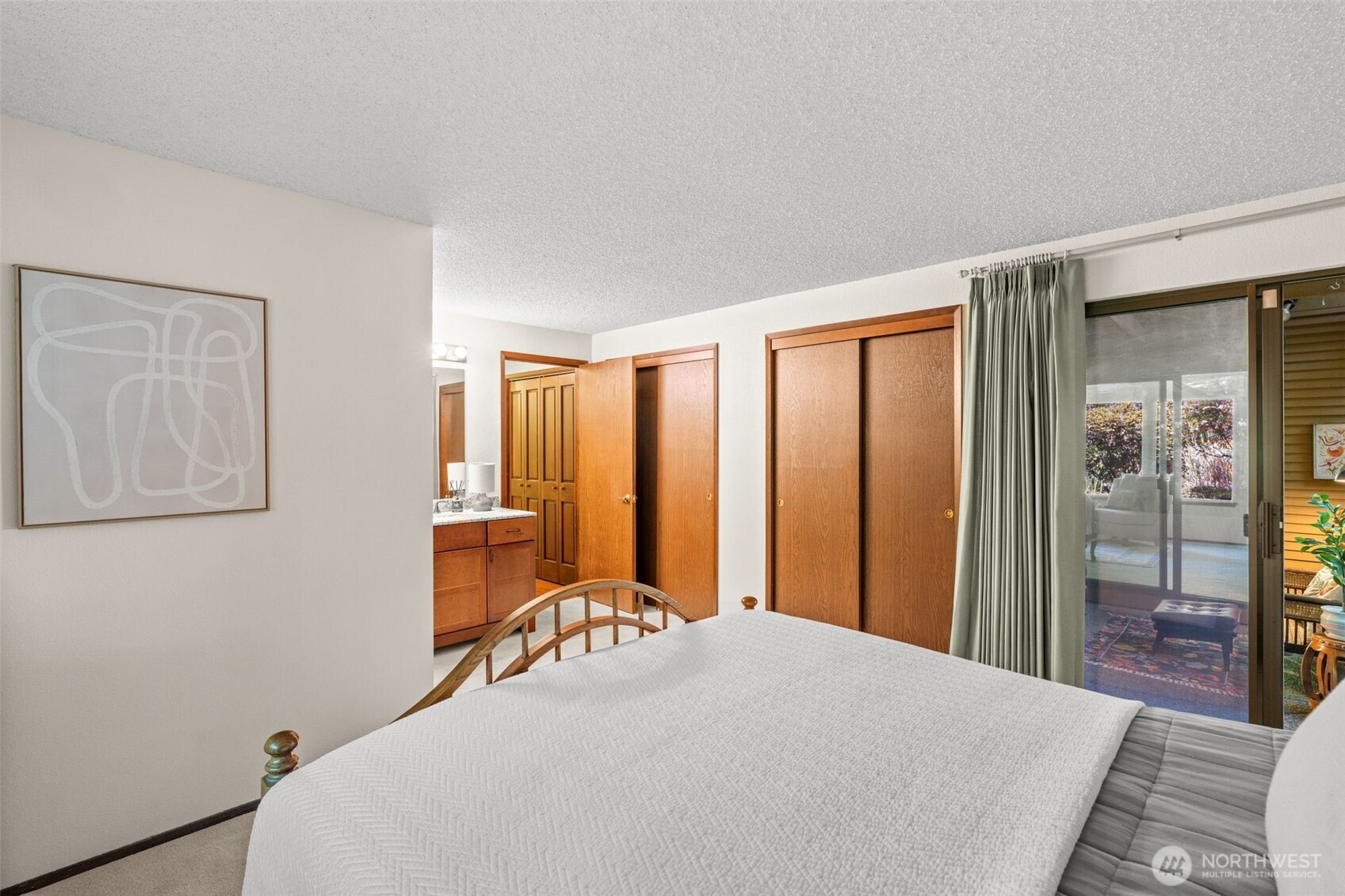 6001 44th Avenue Property Photo 21