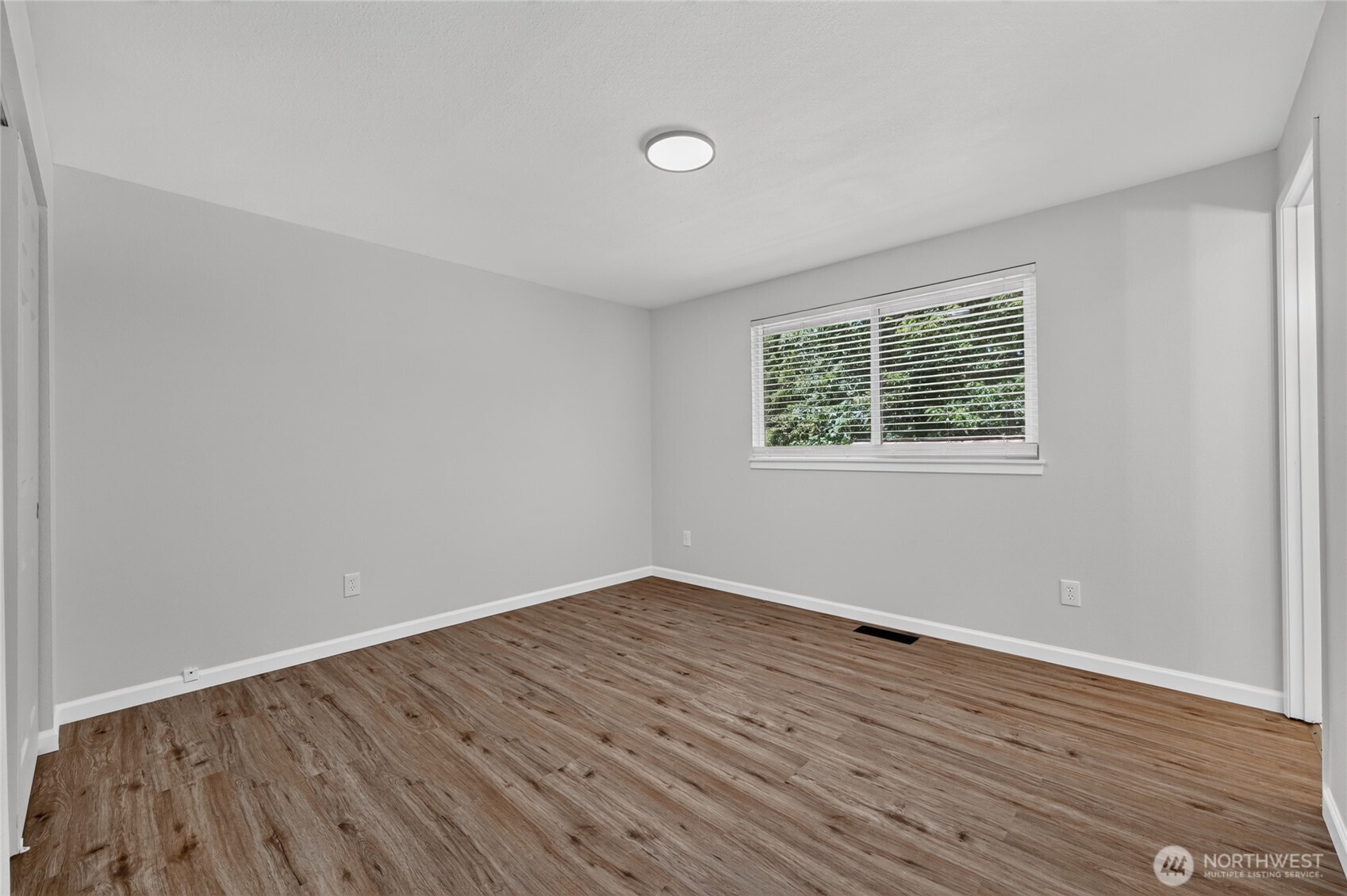 4017 107th Place Property Photo 11