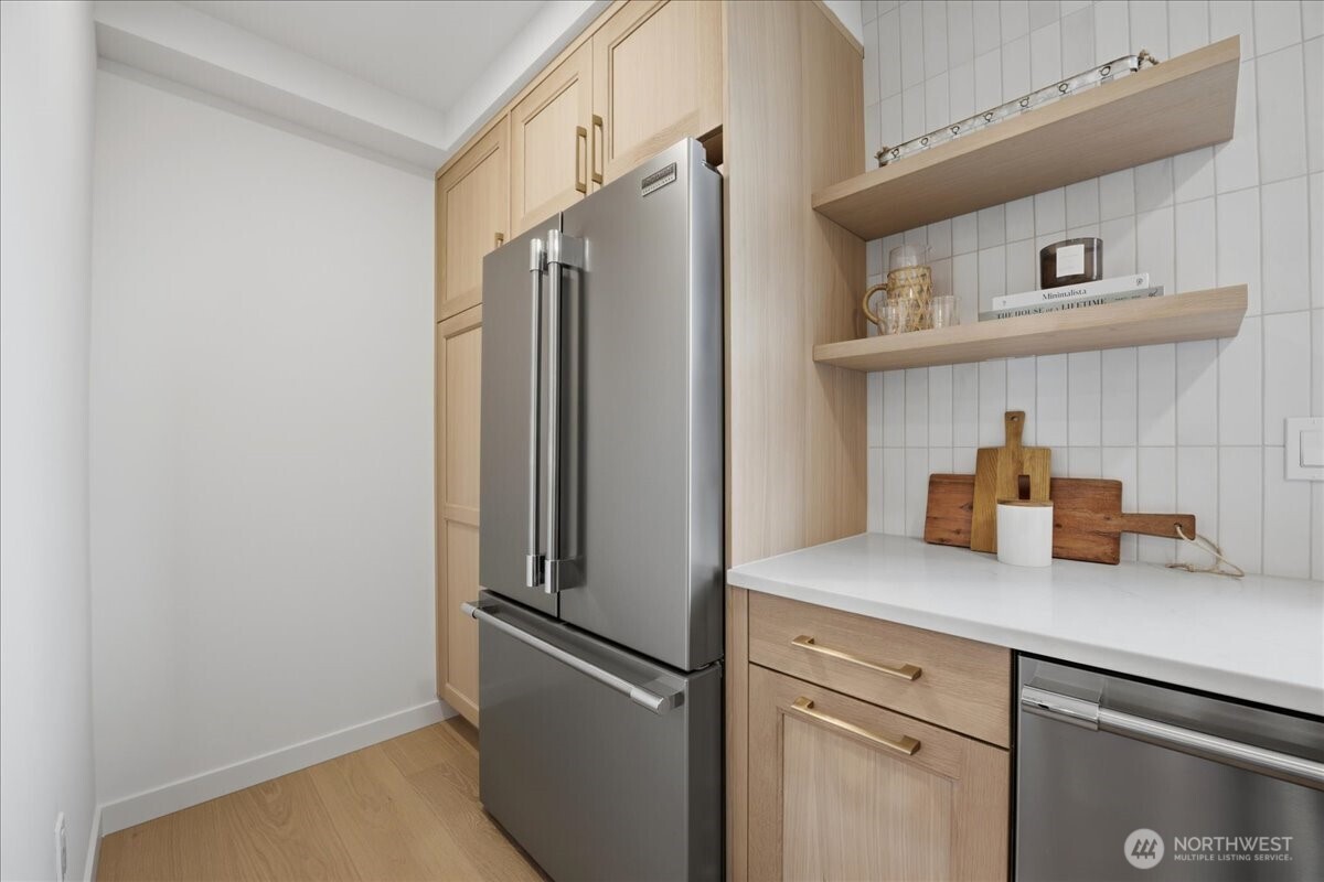 308 Daley Street 308 Property Photo 10