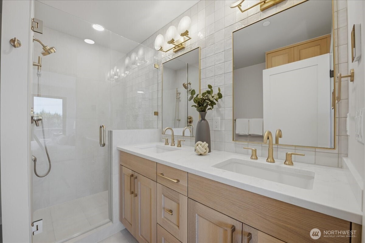 308 Daley Street 308 Property Photo 27