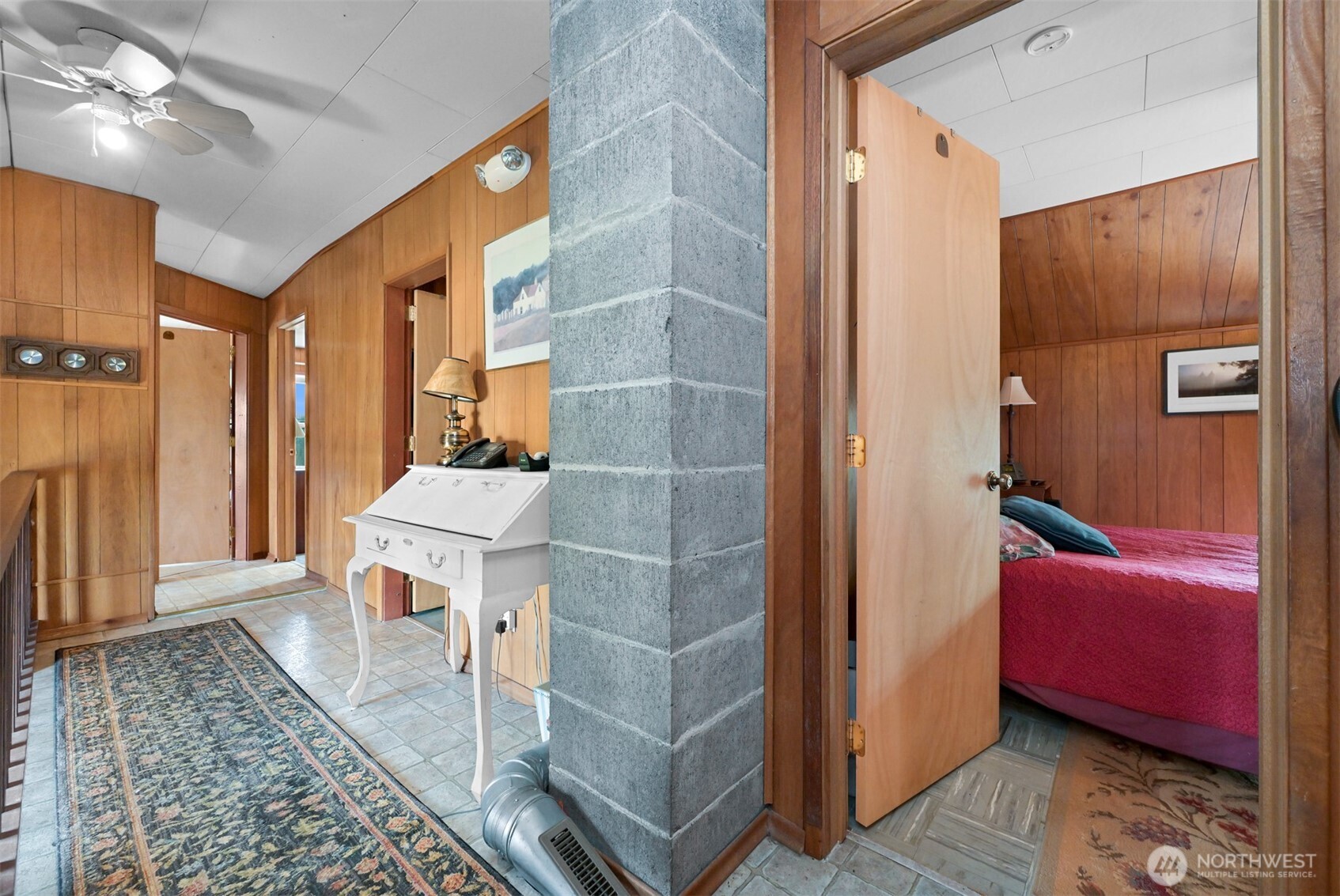 869 Harrison Avenue Property Photo 19