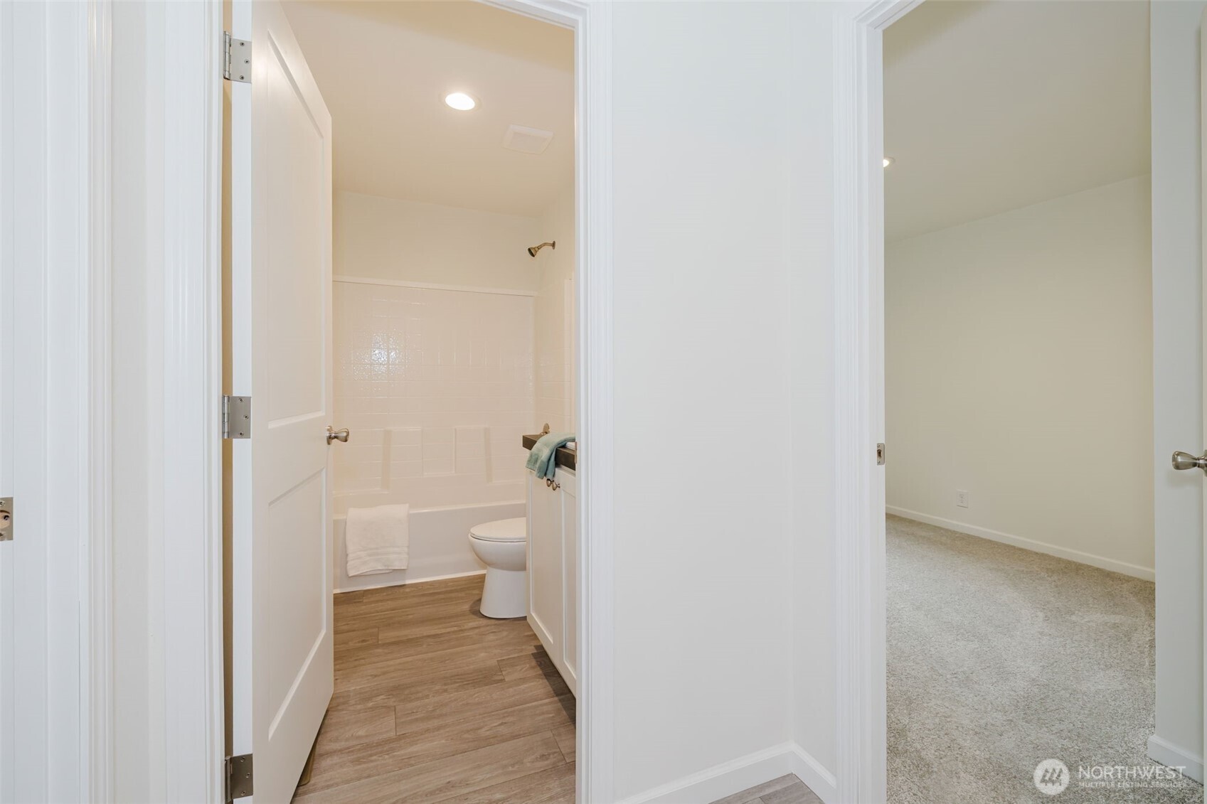 150 Ne Steelhead Drive Property Photo 25