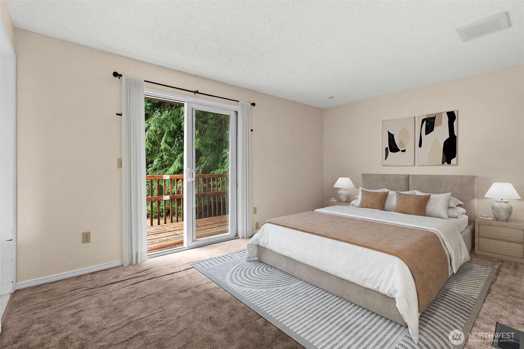 4939 Normandy Drive Property Photo 14