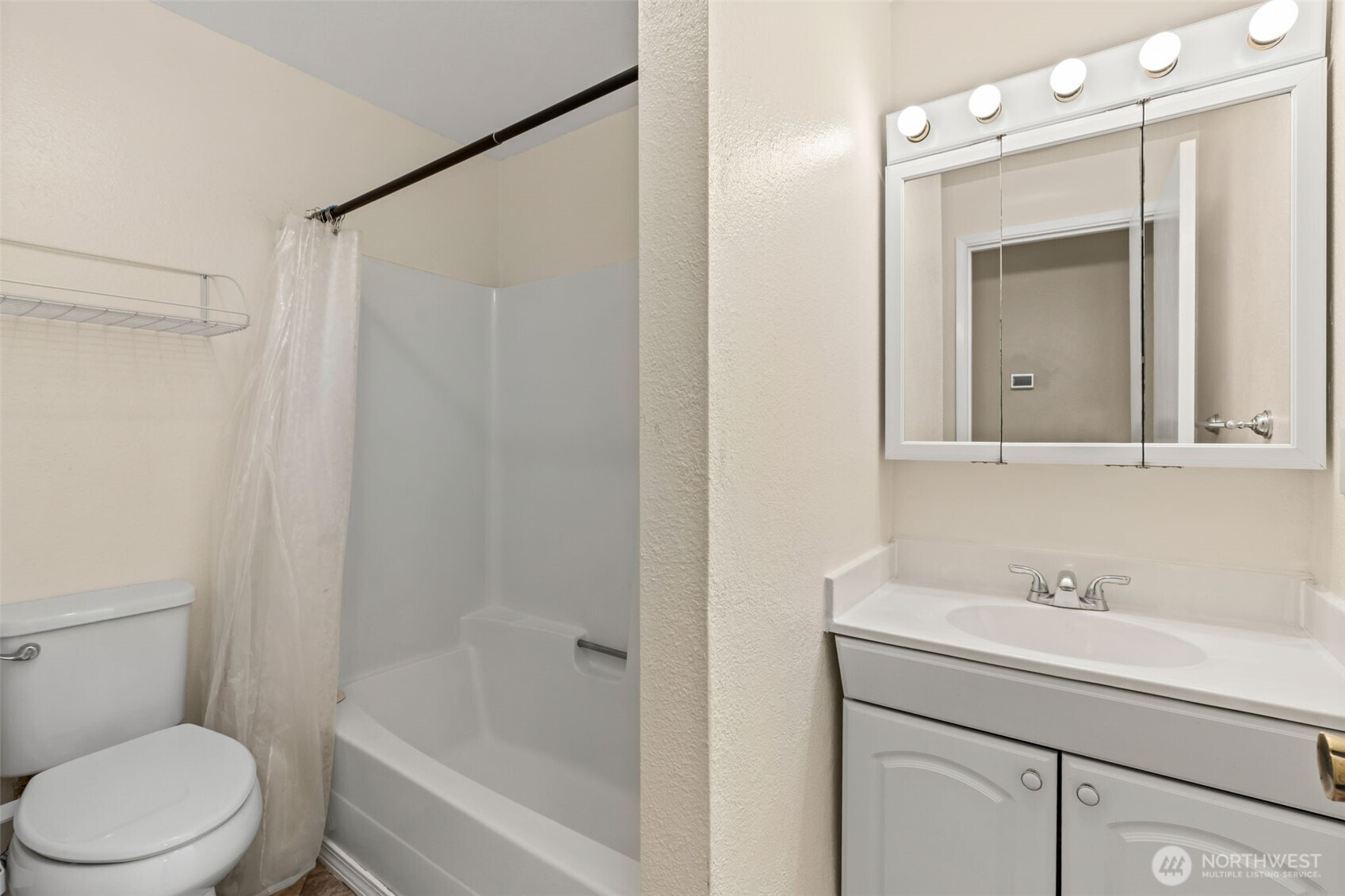 4939 Normandy Drive Property Photo 20
