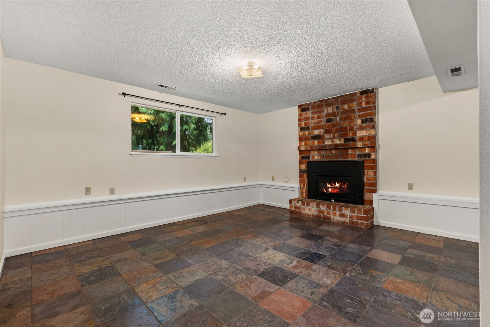 4939 Normandy Drive Property Photo 25