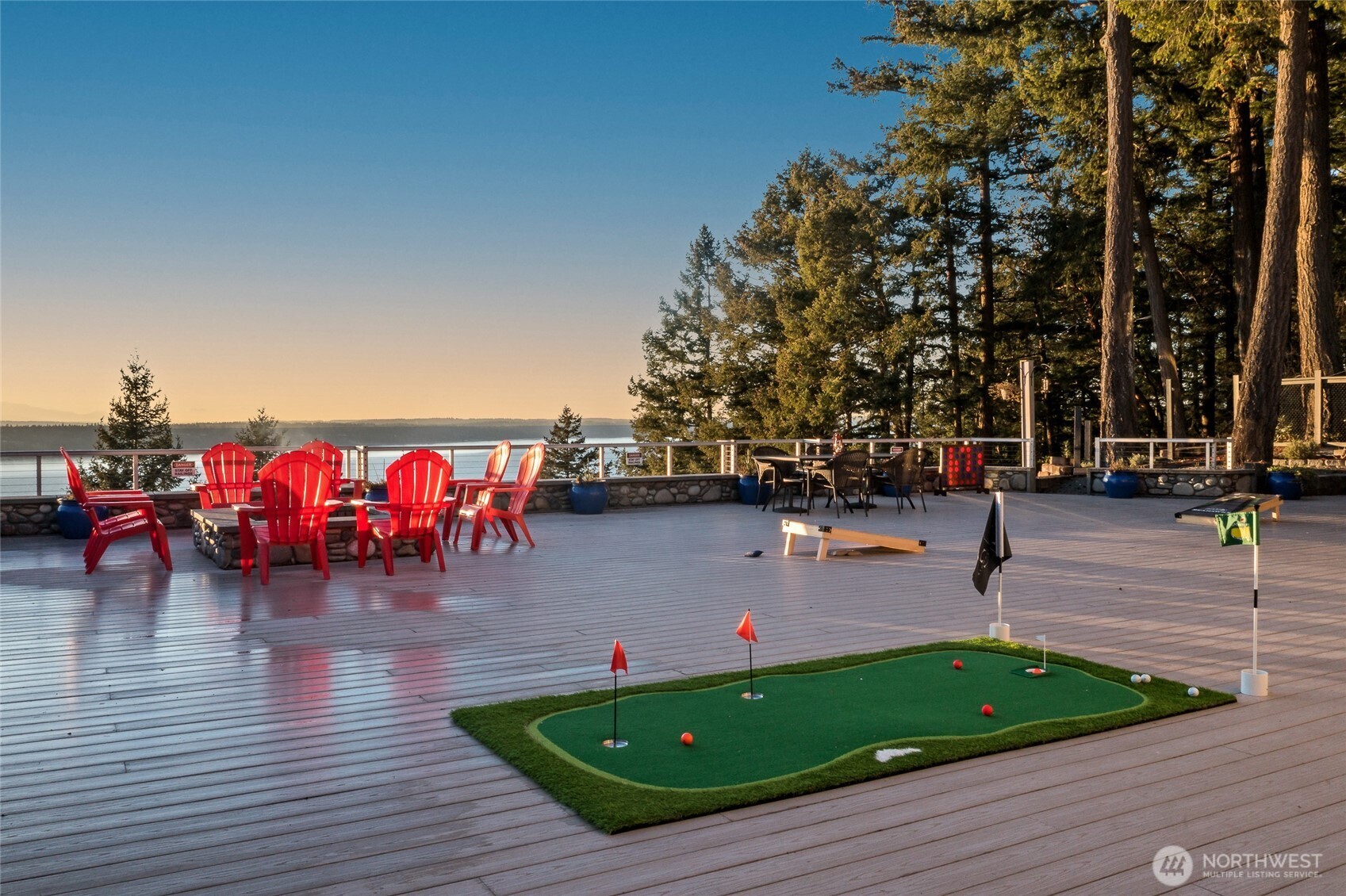 12730 Marine Drive Property Photo 8