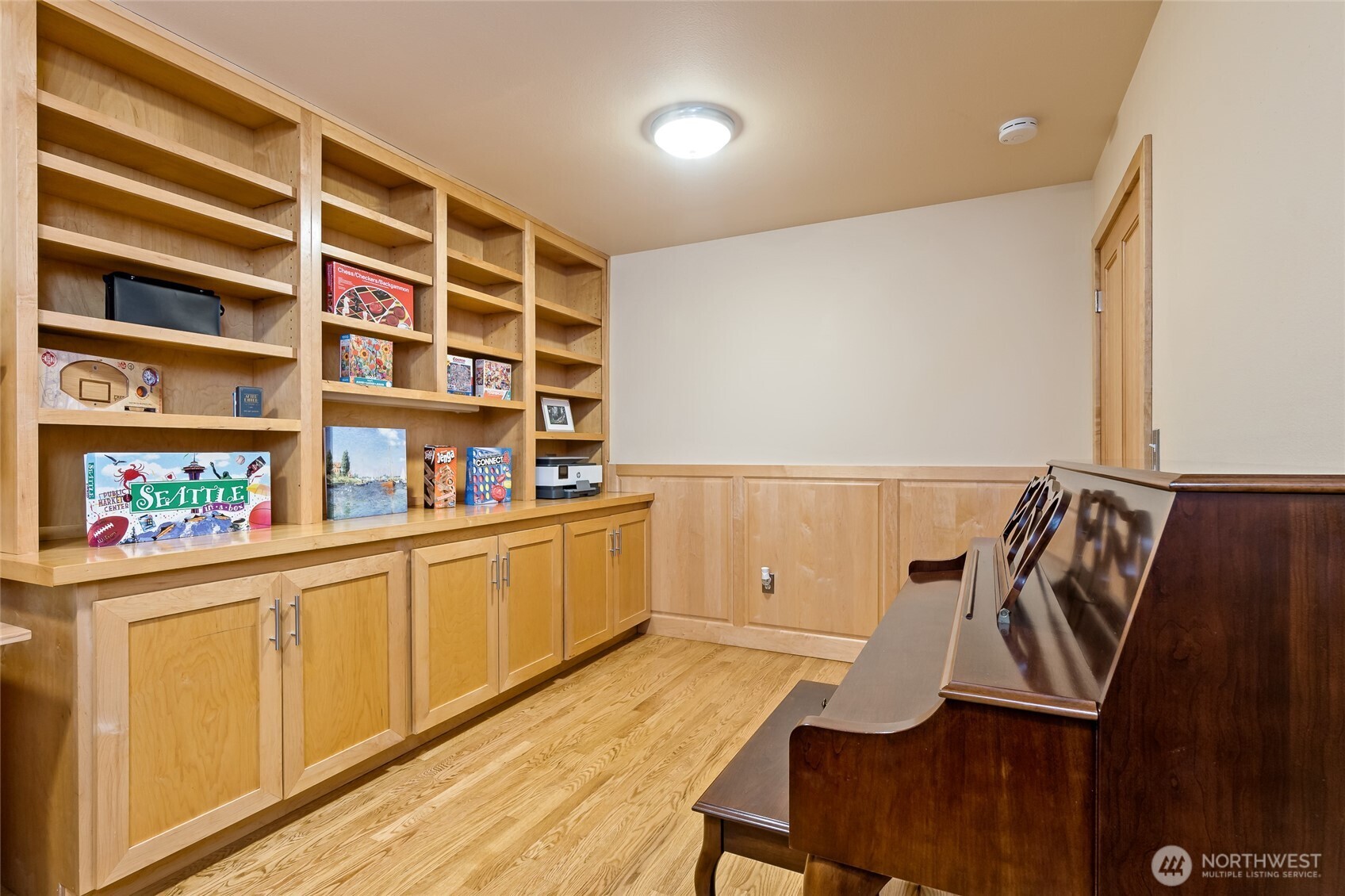 12730 Marine Drive Property Photo 27