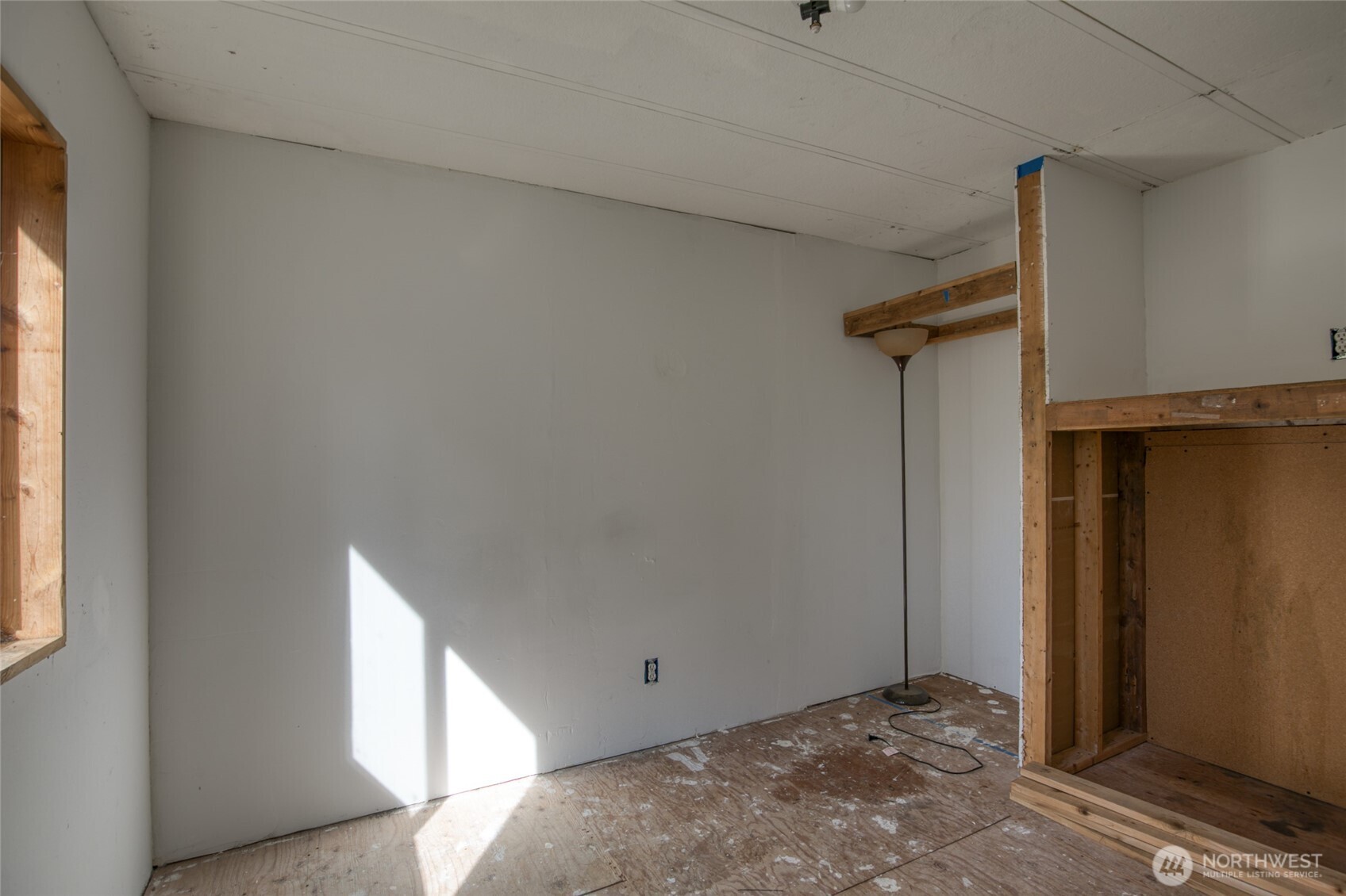 81 W Satsop Drive Property Photo 3