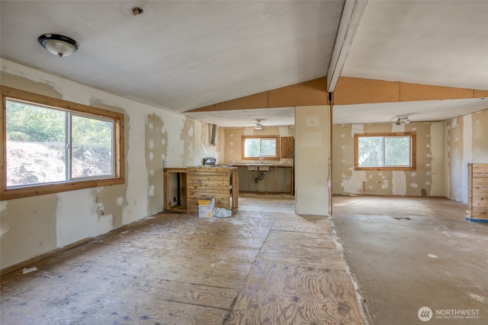 81 W Satsop Drive Property Photo 11