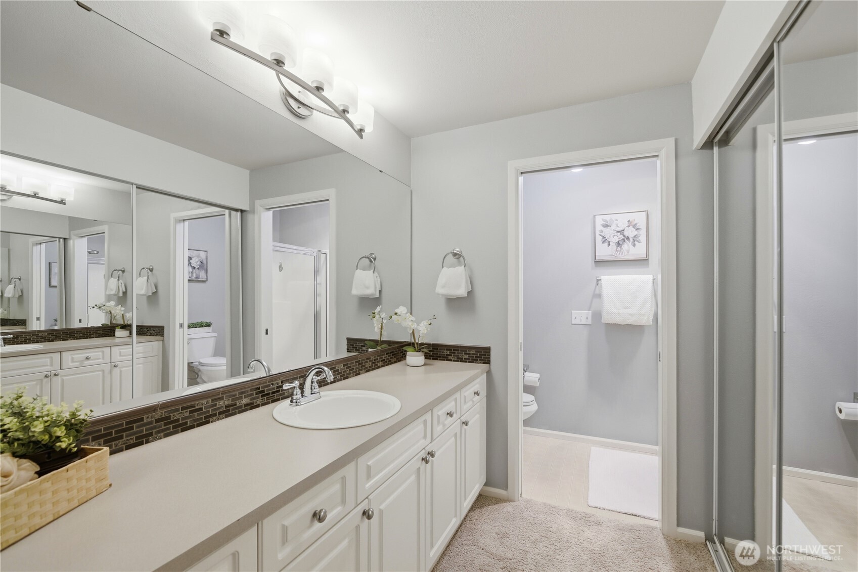 4343 Roosevelt Way 404 Property Photo 16