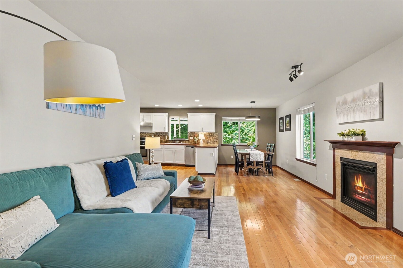 13402 11th Place Property Photo 5