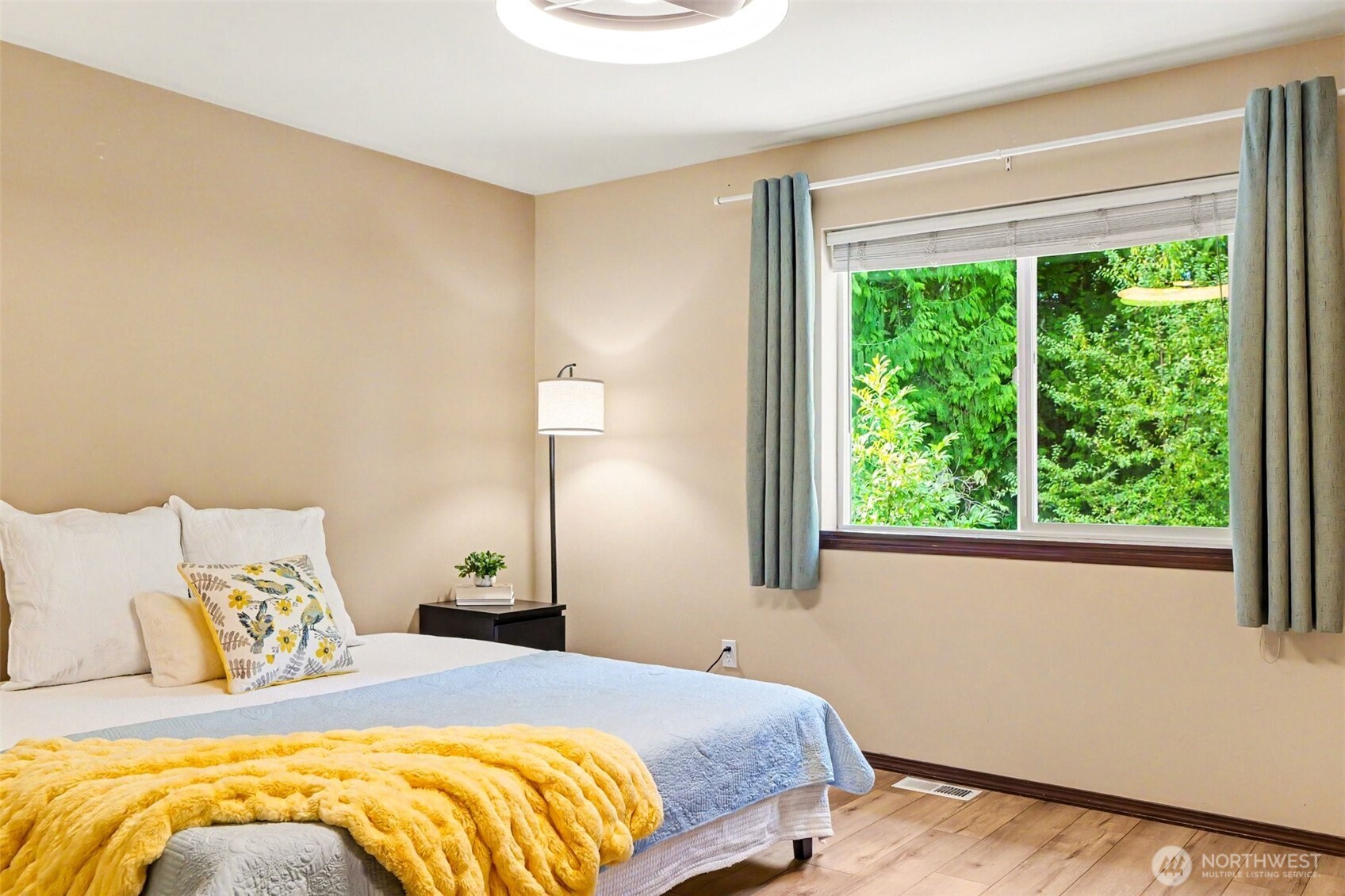 13402 11th Place Property Photo 19