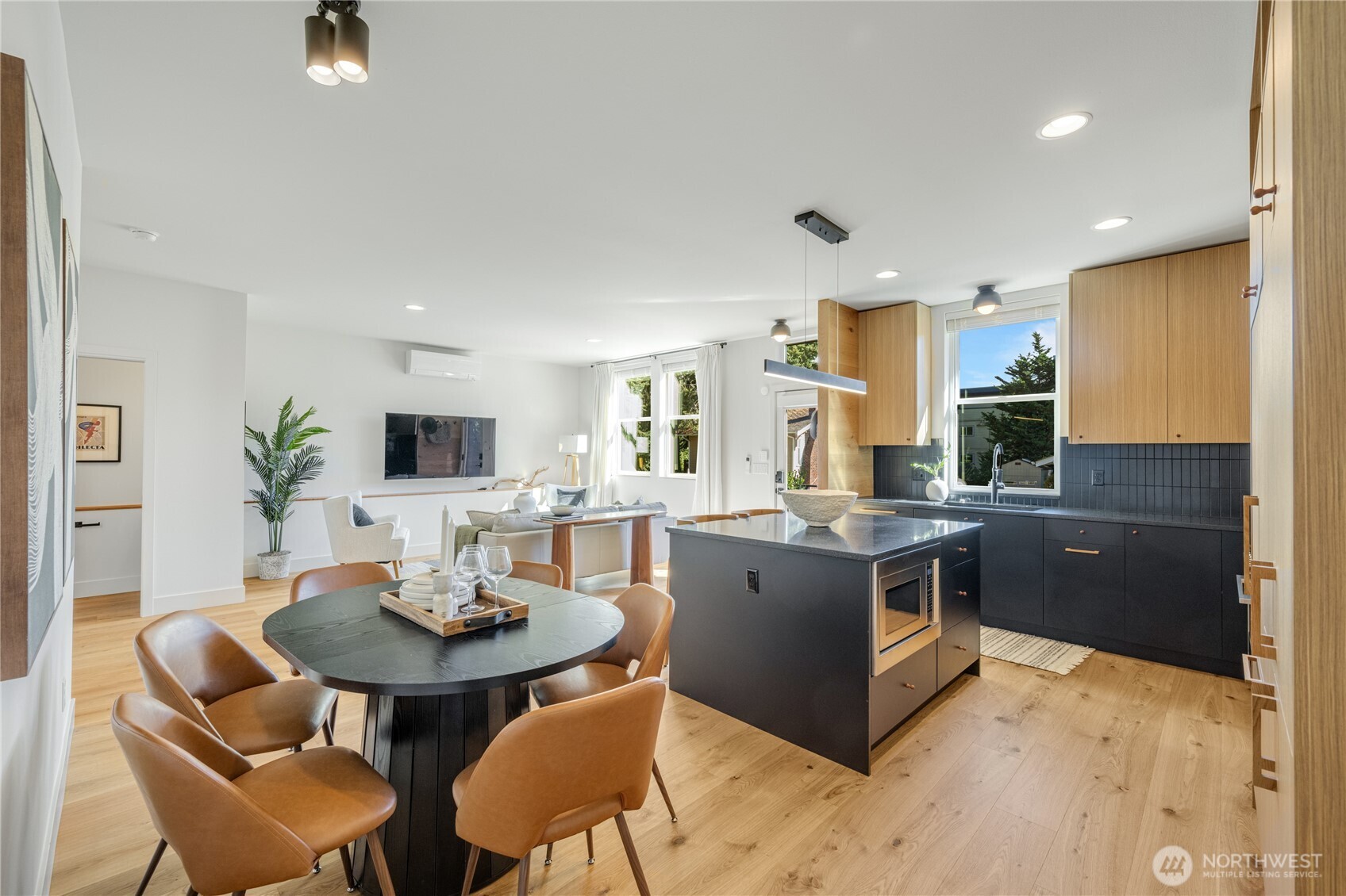 524 N 86th Street Property Photo 8