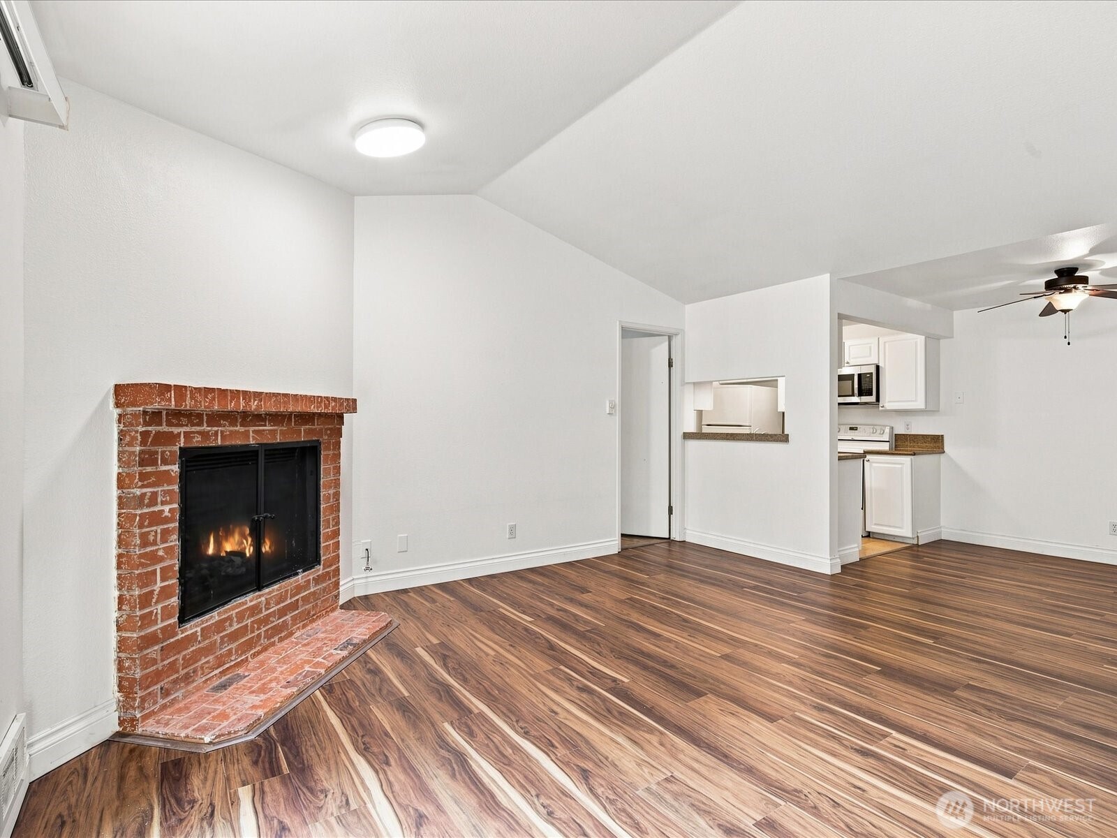 14200 Ne 171st Street C206 Property Photo 5