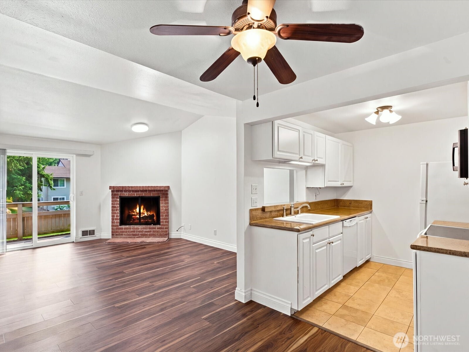 14200 Ne 171st Street C206 Property Photo 13