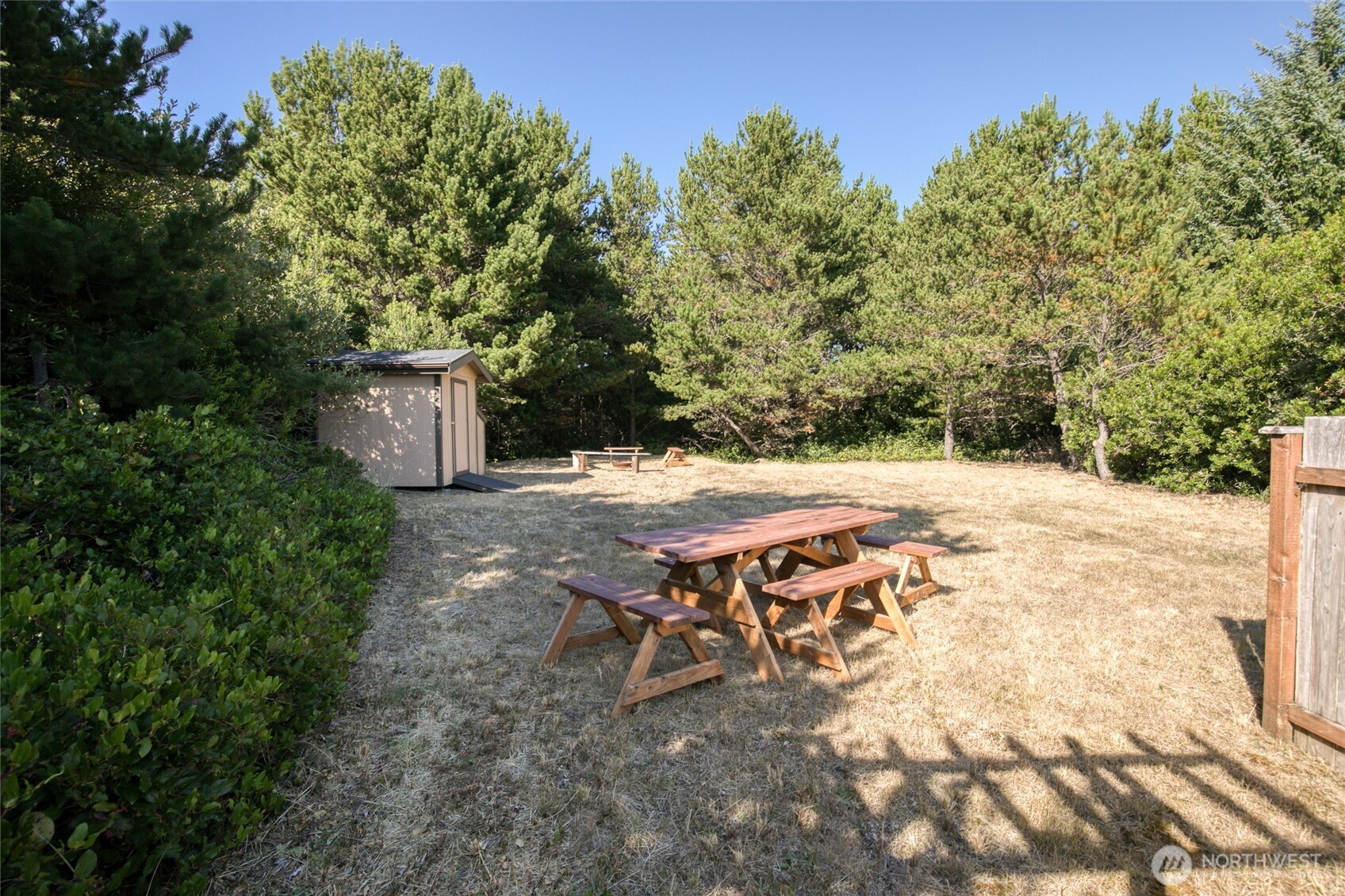 874 Telus Court Property Photo 18