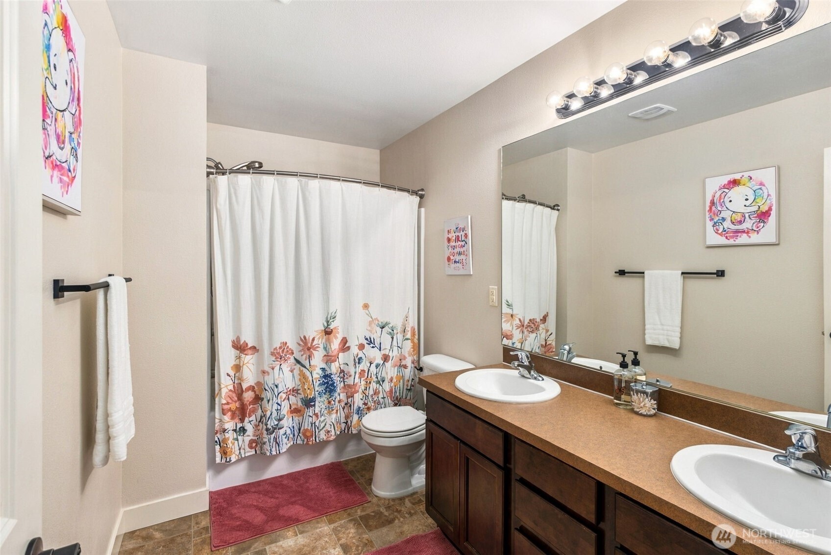 238 Ne Tronson Circle Property Photo 22