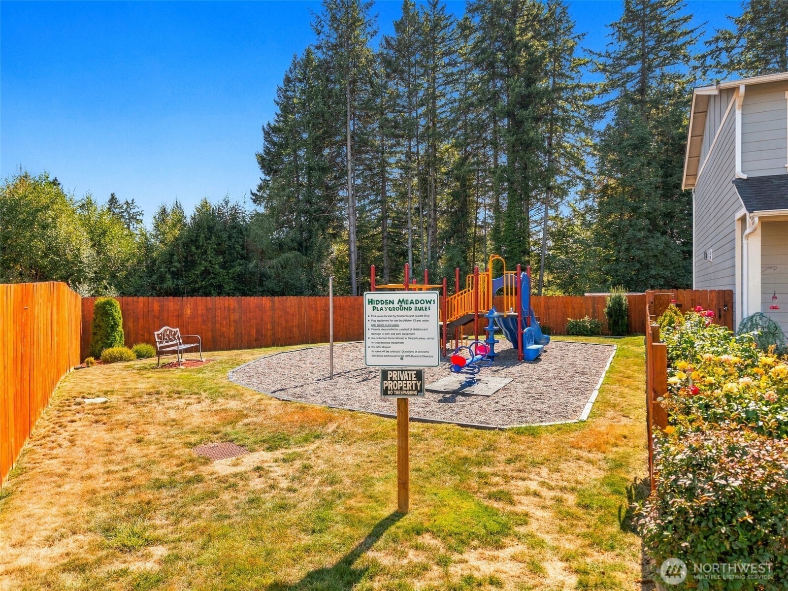 238 Ne Tronson Circle Property Photo 31