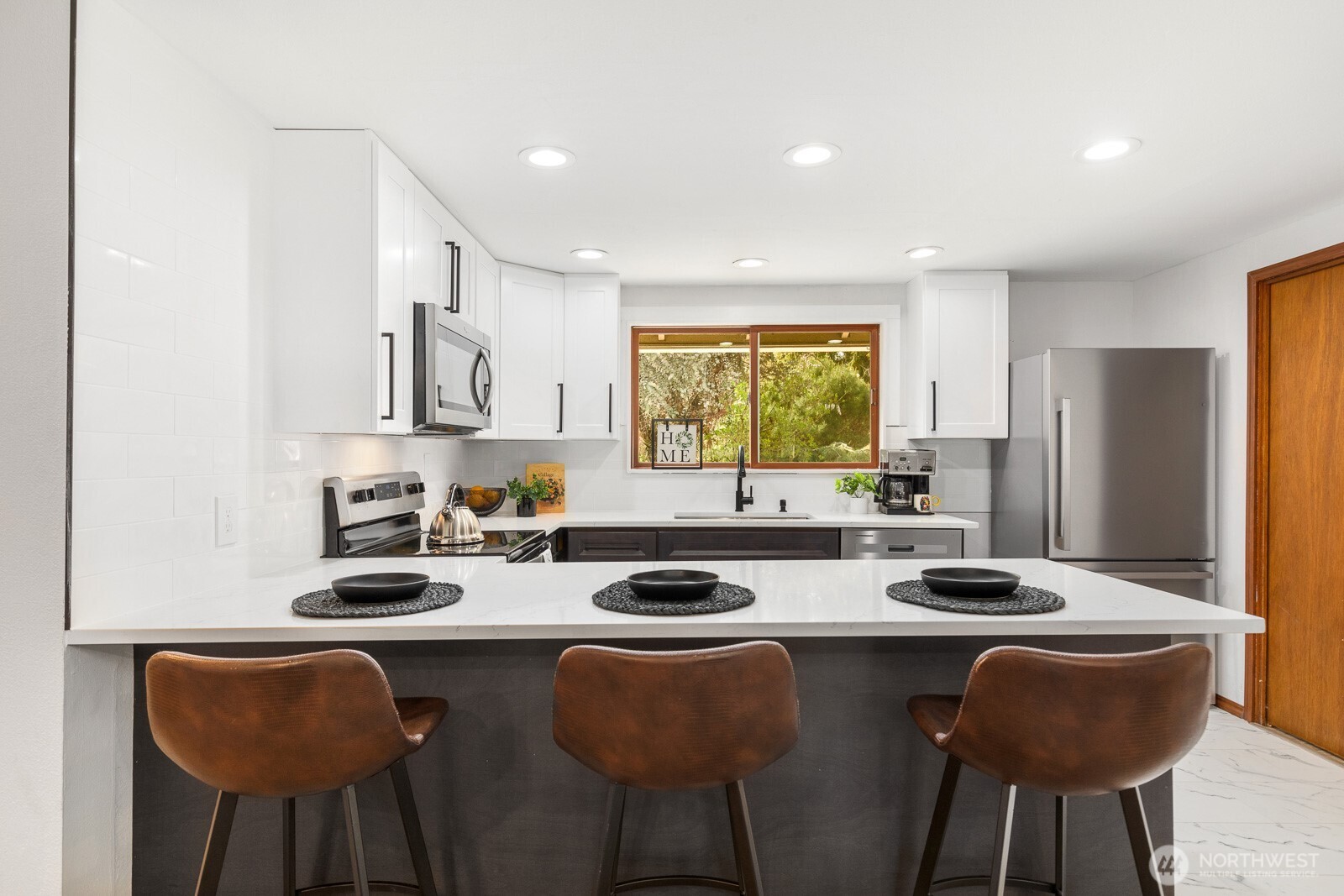 11122 Angeline Road Property Photo 14