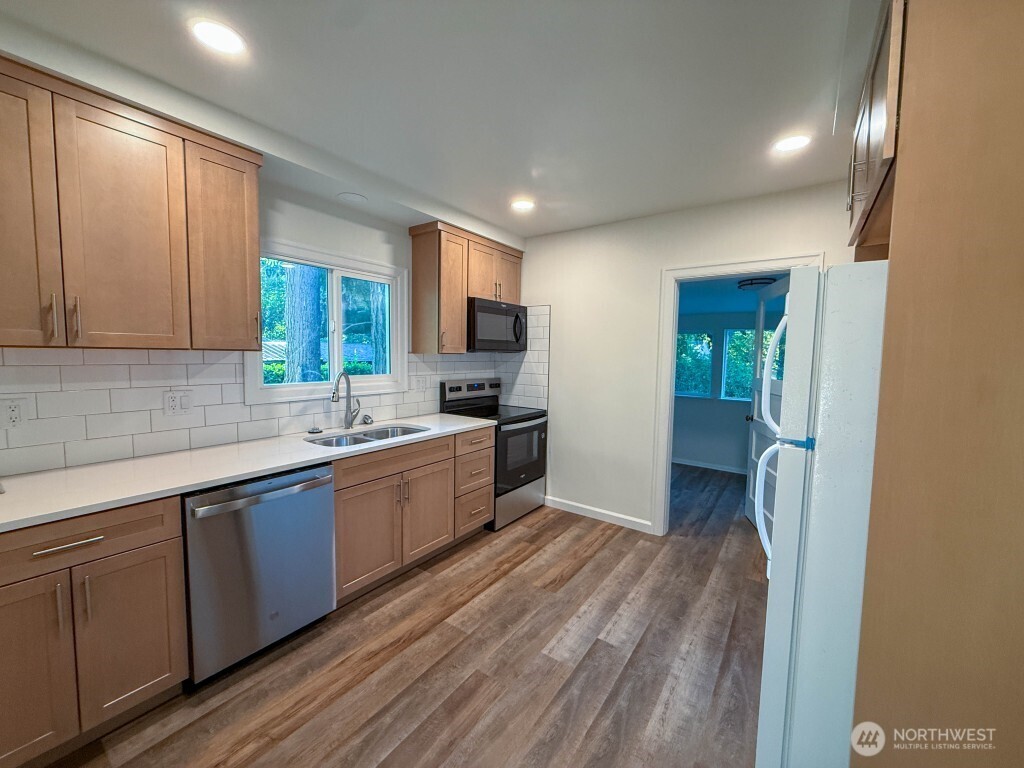 641 Nw 180th Street Property Photo 9