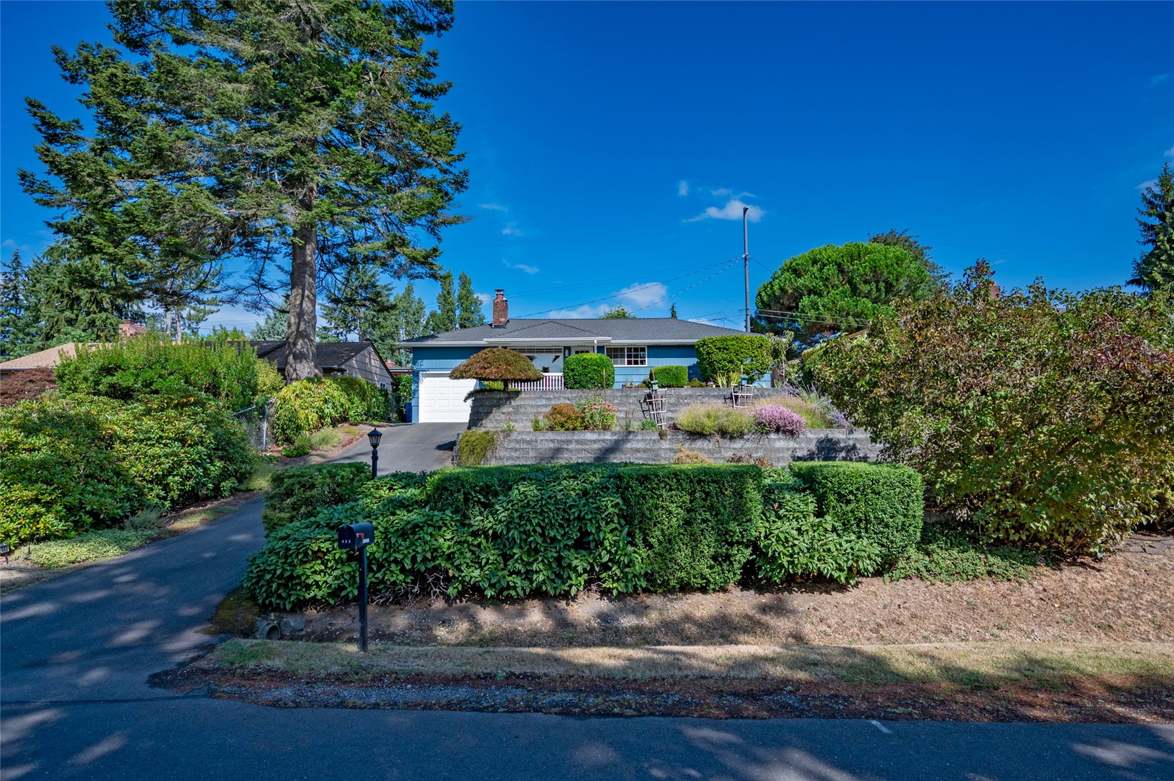 922 Ne 150th Street Property Photo 2