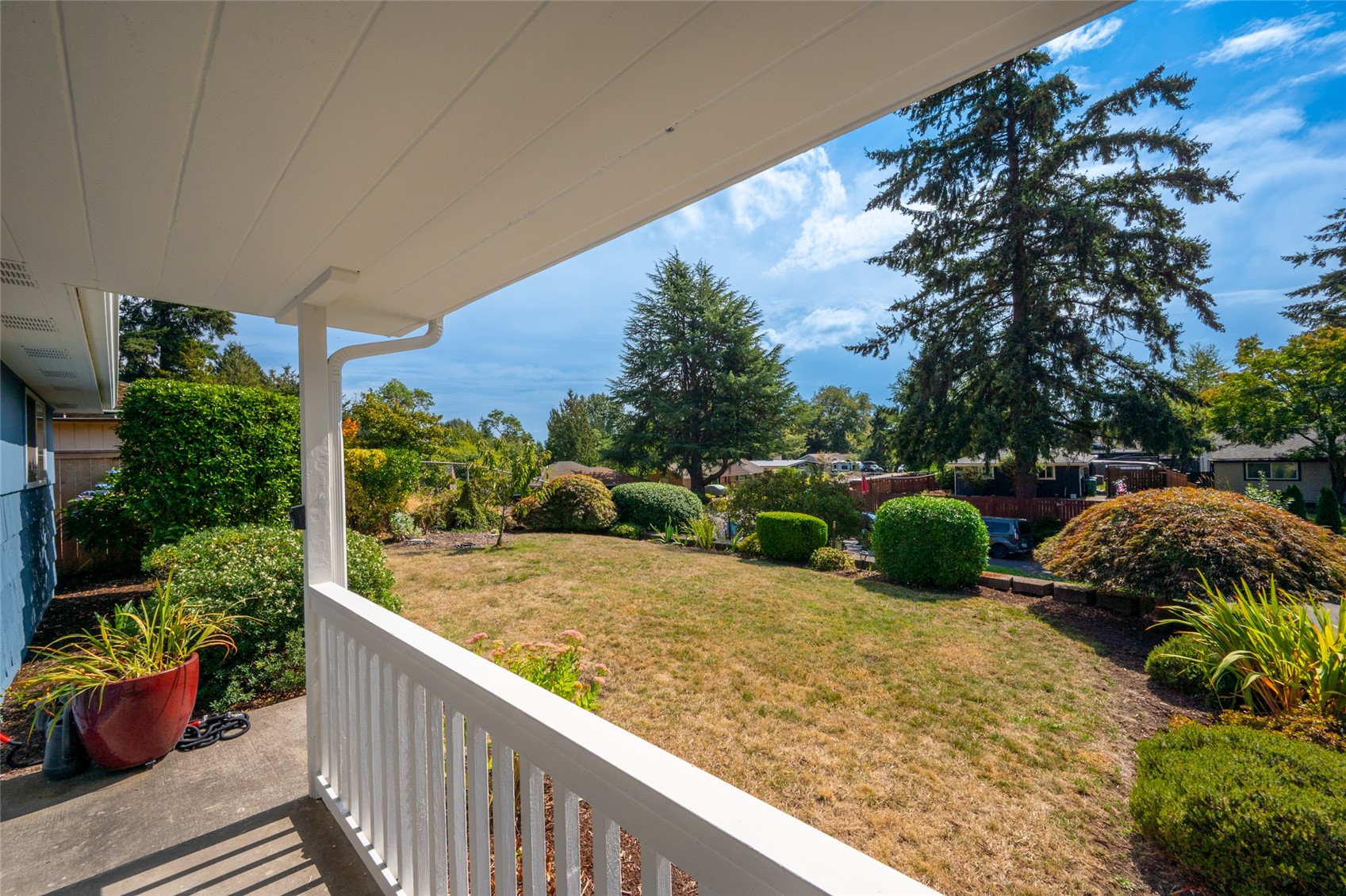 922 Ne 150th Street Property Photo 3