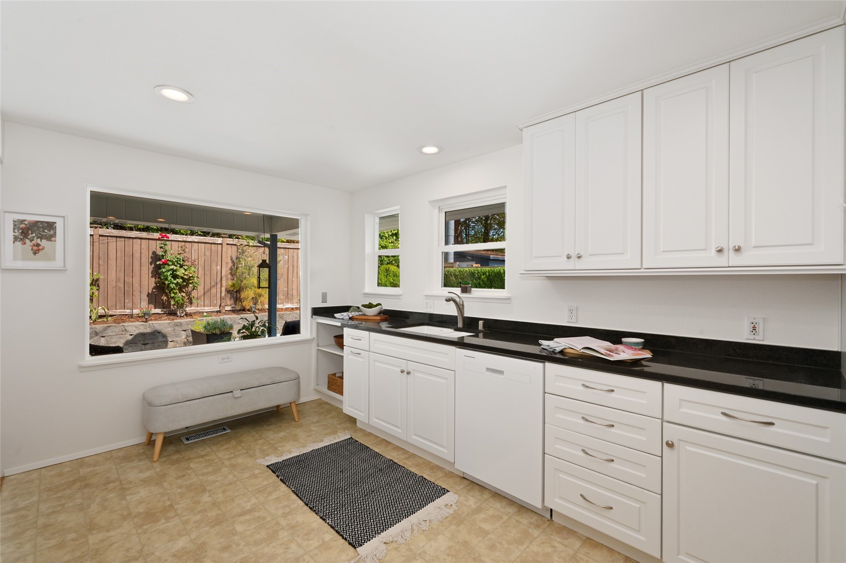 922 Ne 150th Street Property Photo 15