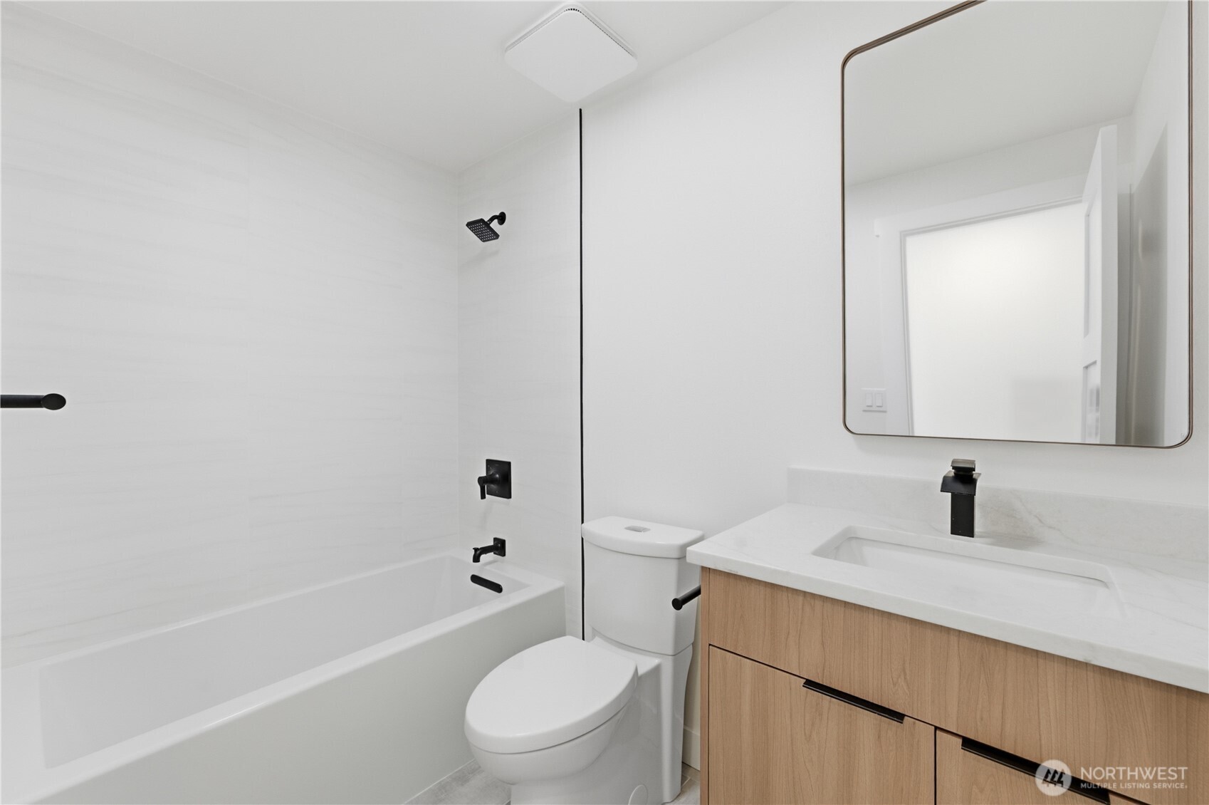 13105 Ne 87th Avenue Property Photo 23
