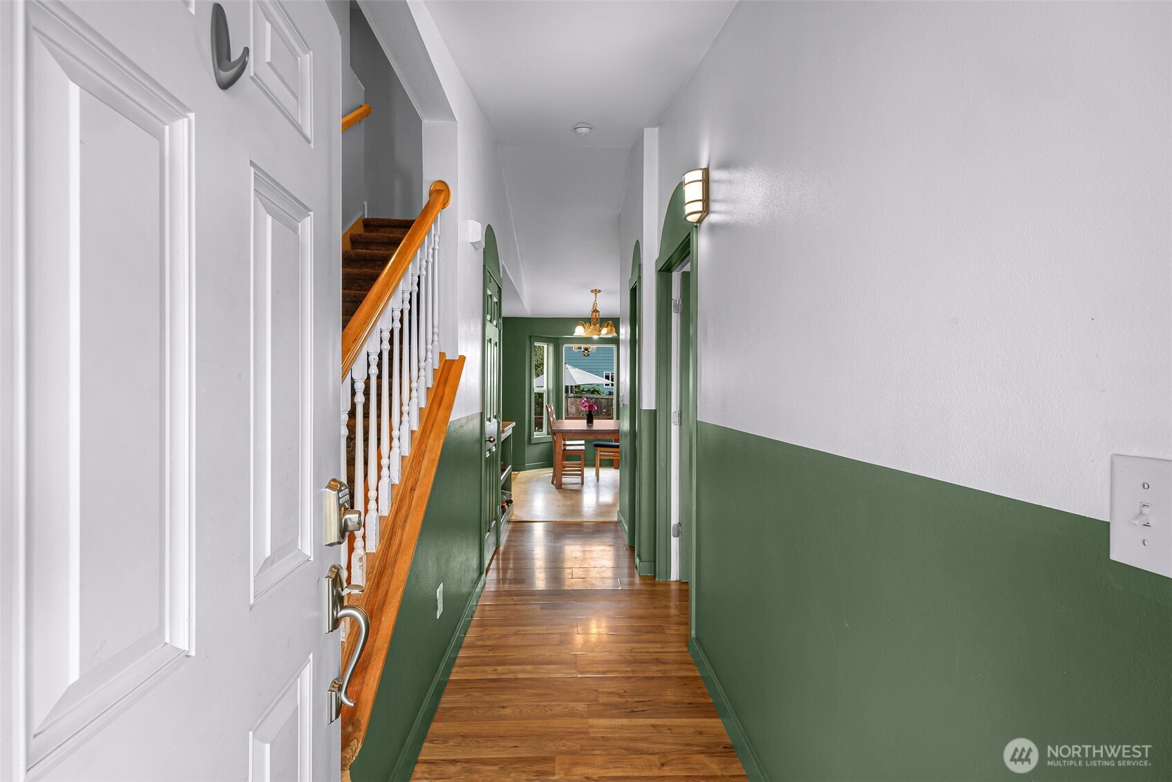 7510 Seashell Way Property Photo 4